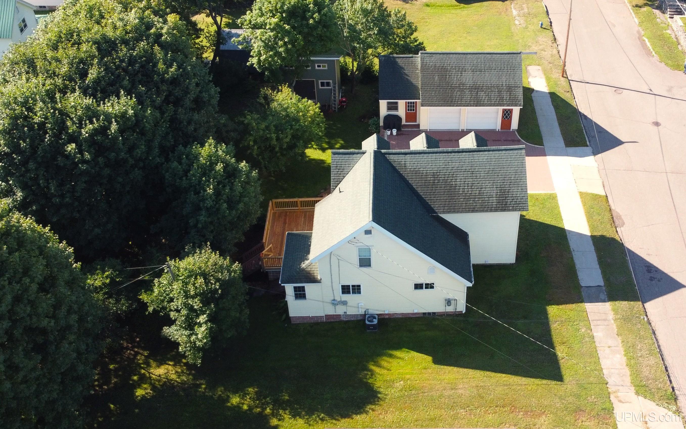 41st image of 913 Maple St, Lake Linden, MI 49945 | MLS# 50220056