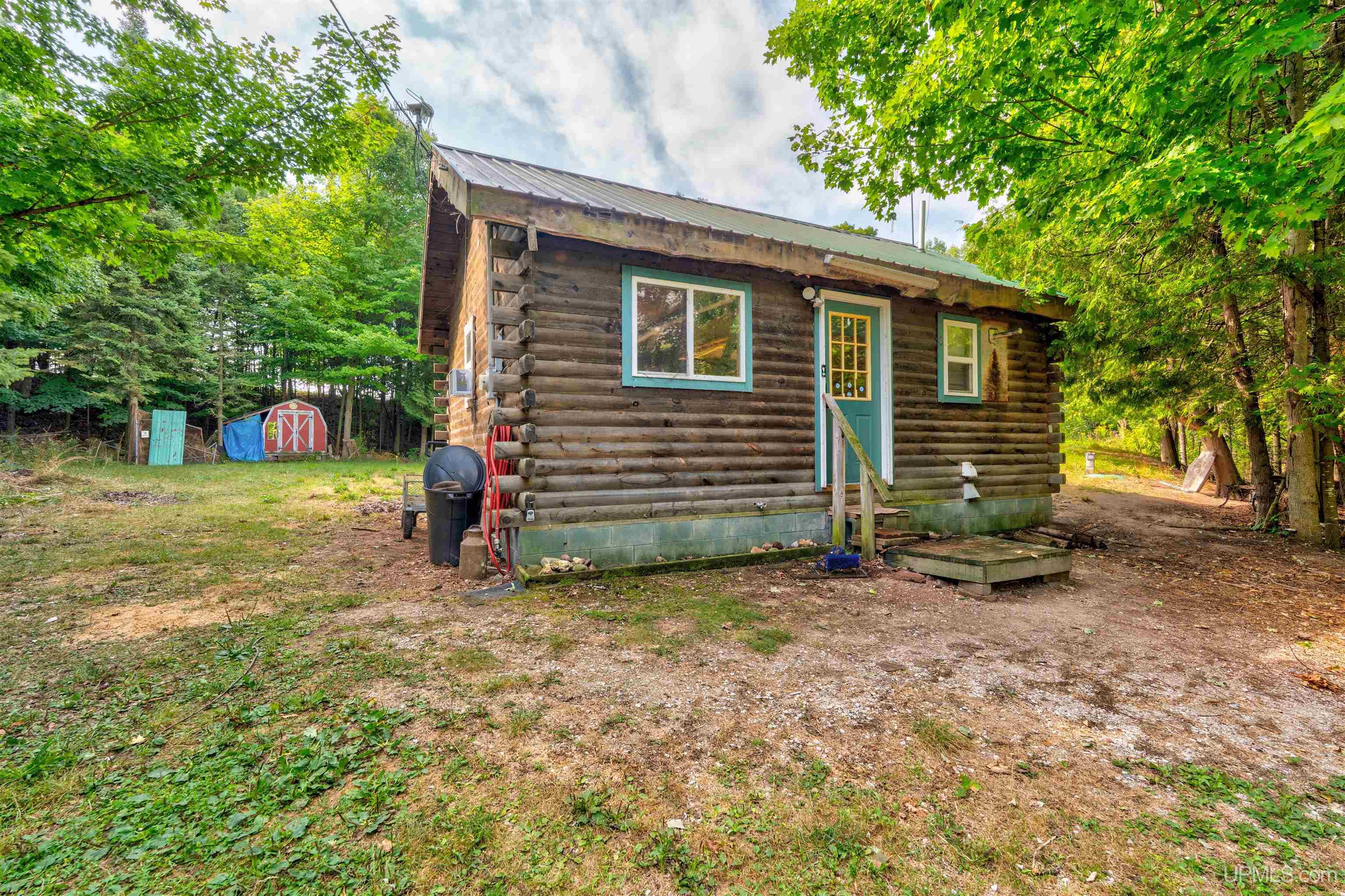 1st image of 6434 Ll25 Ln Rd, Garden, MI 49835 | MLS# 50220106