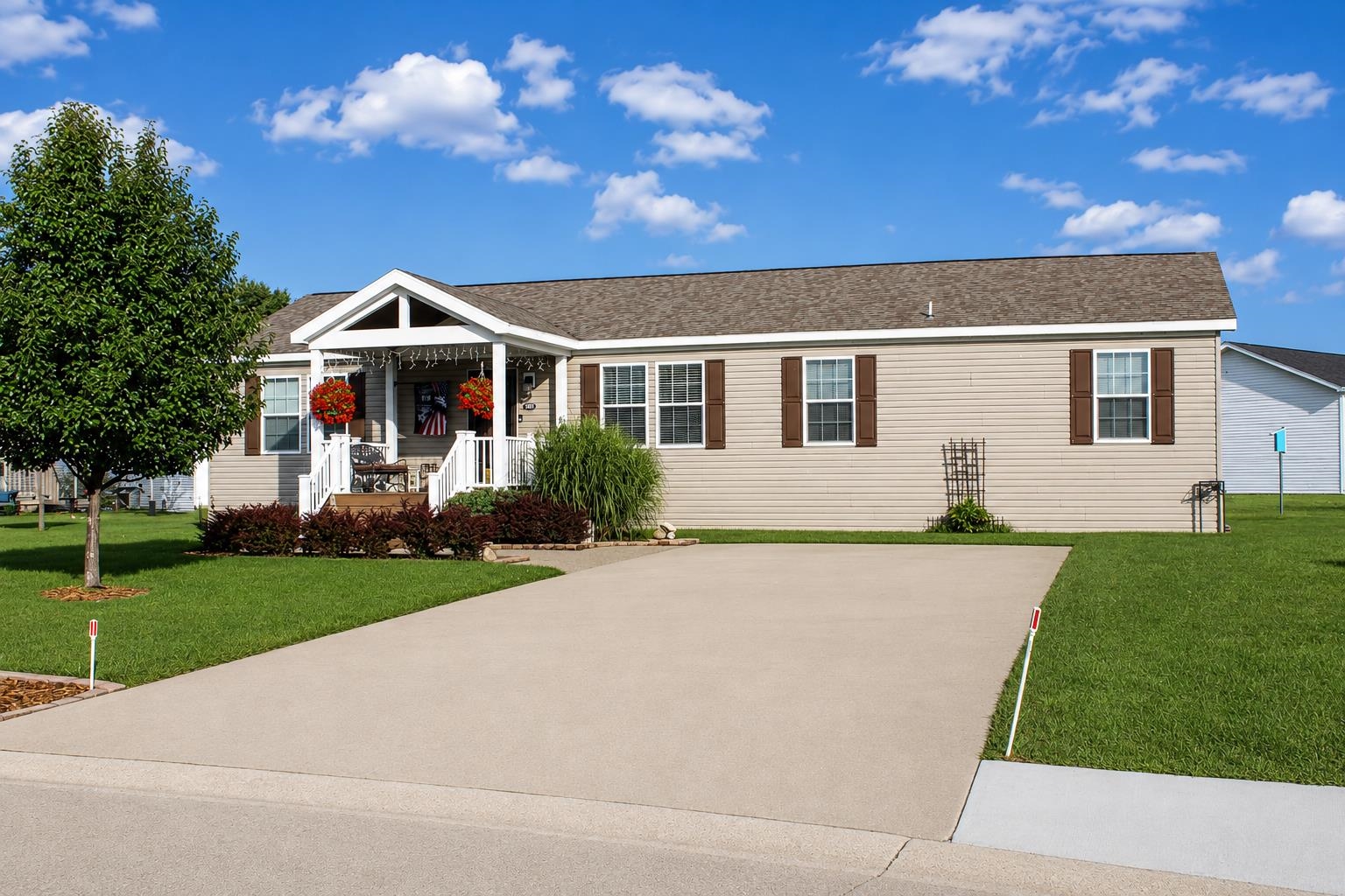 Photo 2 of Single family home for sale at 5191 Sheffield Dr, Holly Township Oakland, MI 48442 | MLS# 5050220138 | Listing updated on 2026-09-21