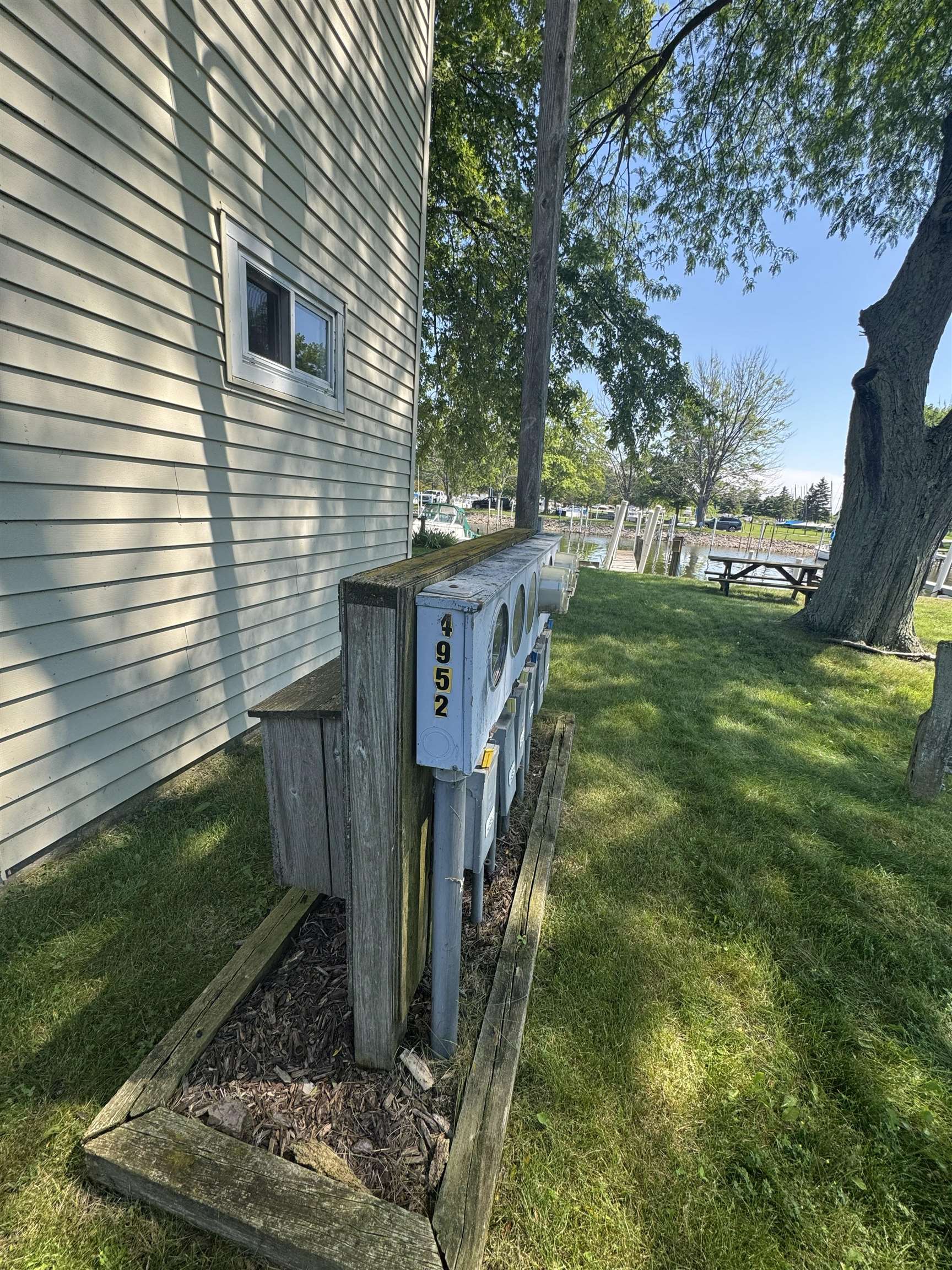 Photo 4 of Single family home for sale at 4952 Oak St, Bay City, MI 48706 | MLS# 50220140 | Listing updated on 2026-09-01