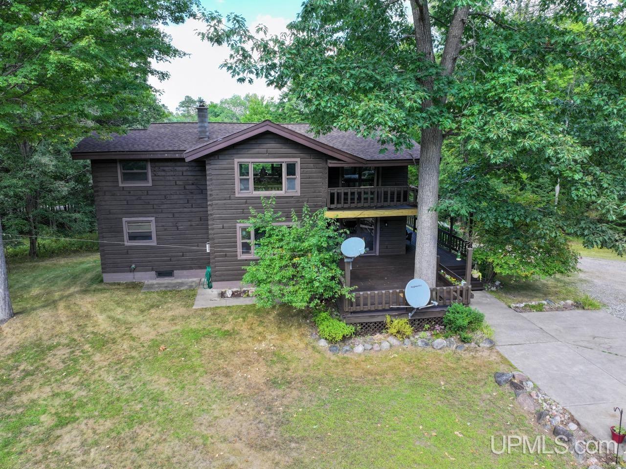 Photo 3 of Single family home for sale at 441 Idlewild Rd, Crystal Falls, MI 49920 | MLS# 50220255 | Listing updated on 2026-09-01