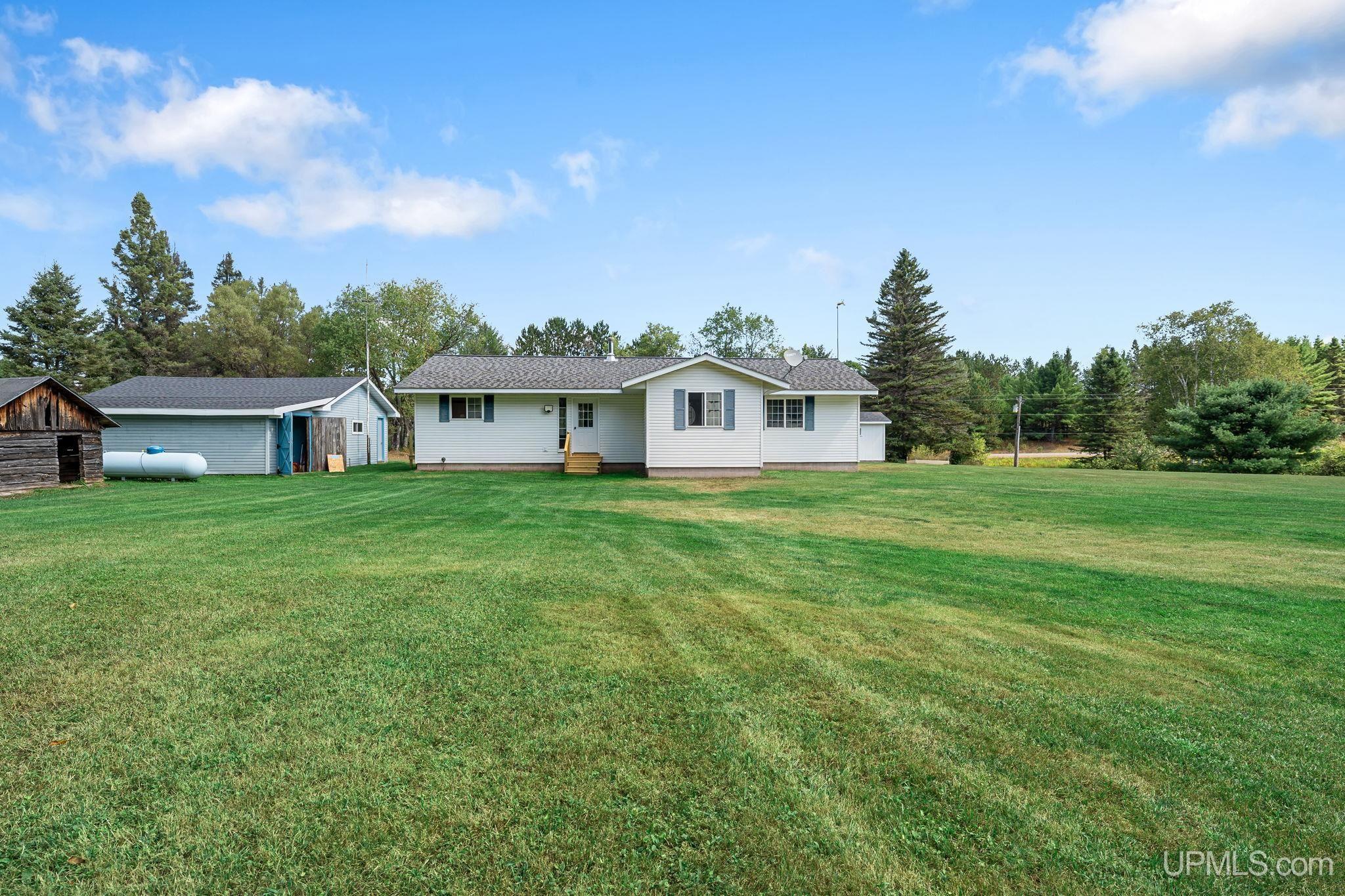 Photo 3 of Single family home for sale at 7121 M95 Hwy, Republic, MI 49879 | MLS# 50220296 | Listing updated on 2026-09-01
