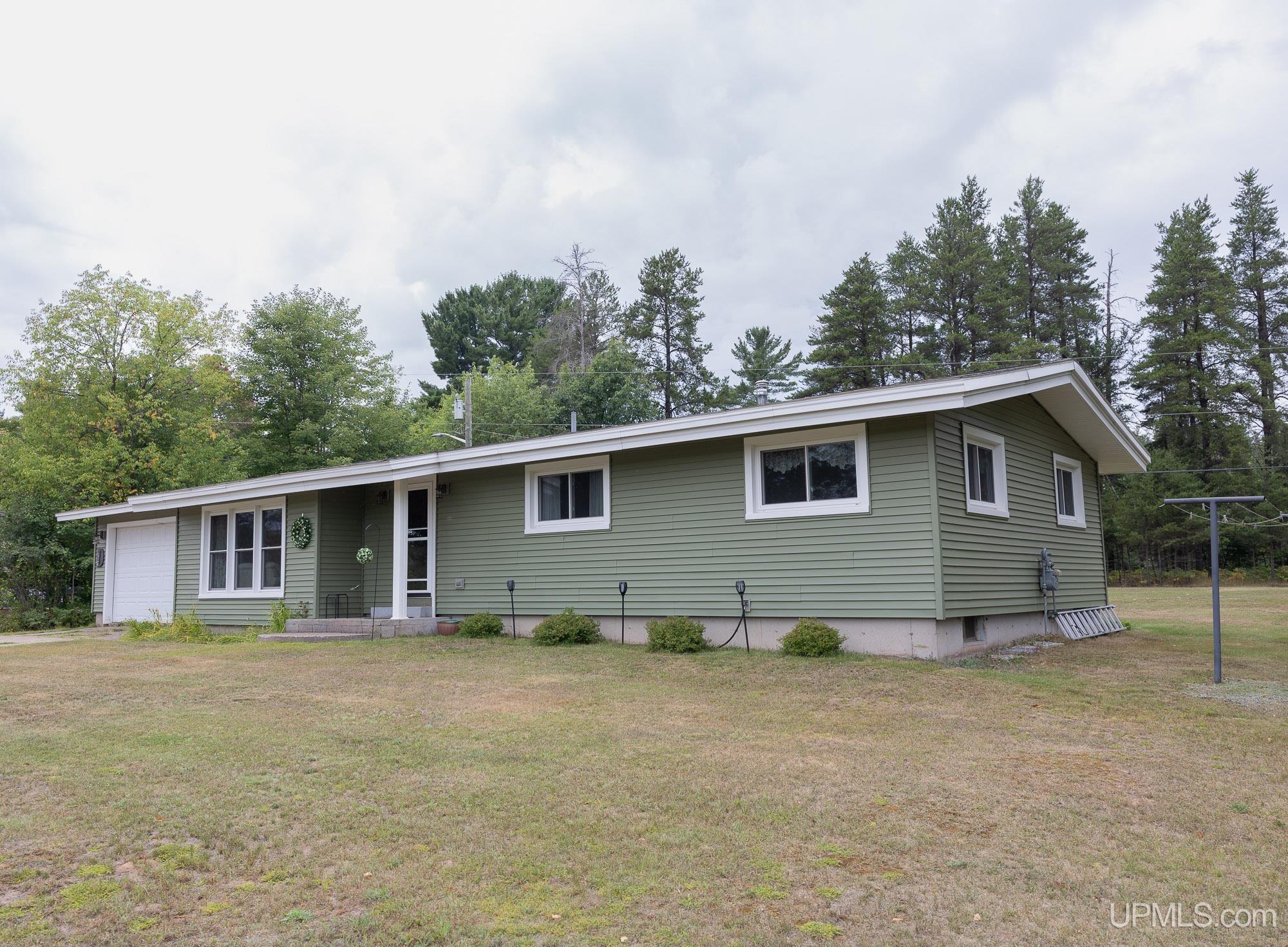 Photo 2 of Single family home for sale at 236 North Rd, Negaunee, MI 49866 | MLS# 50220358 | Listing updated on 2026-09-01
