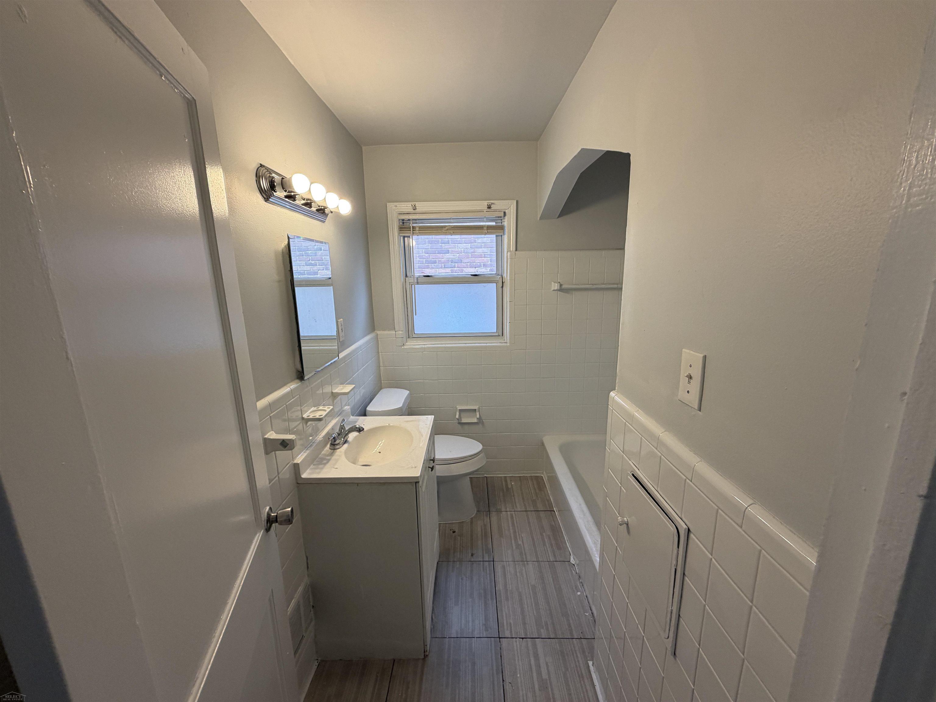 Photo 3 of Single family home for sale at 7795 Heyden St, Detroit, MI 48228 | MLS# 58050220368 | Listing updated on 2026-09-14