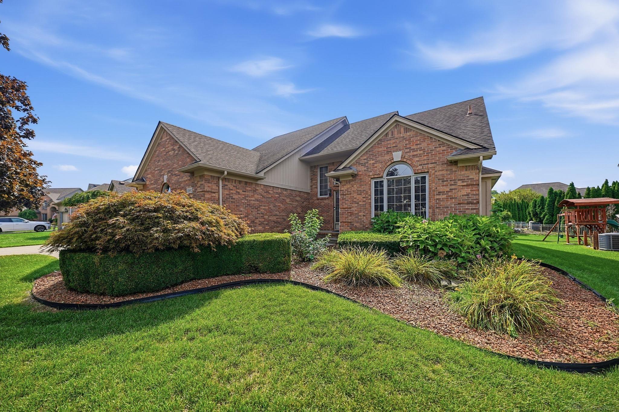 Photo 2 of Single family home for sale at 13892 Quill Dr, Shelby Township, MI 48315 | MLS# 50220372 | Listing updated on 2026-09-04