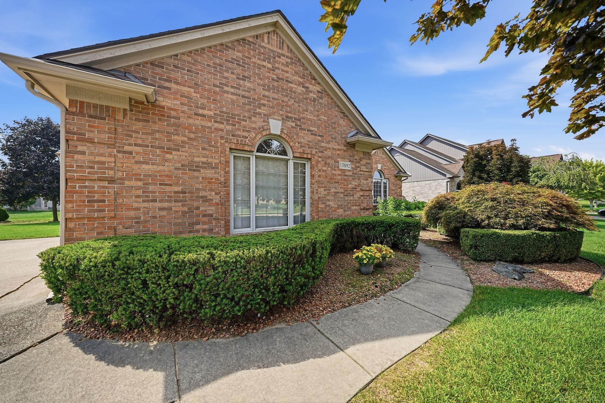 Photo 4 of Single family home for sale at 13892 Quill Dr, Shelby Township, MI 48315 | MLS# 58050220372 | Listing updated on 2026-09-04