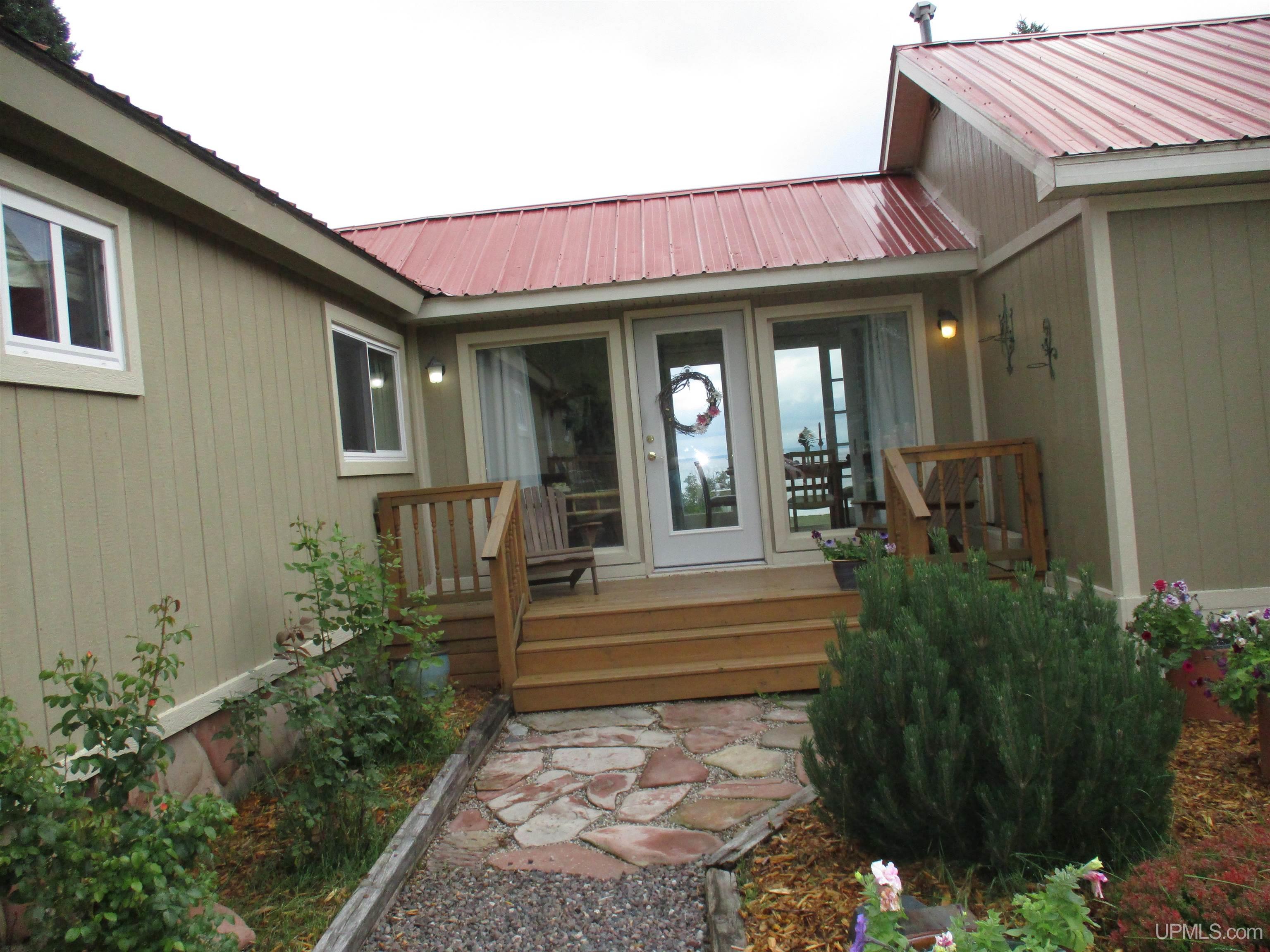 Photo 3 of Single family home for sale at 11645 Desrochers Rd, Pelkie, MI 49958 | MLS# 50220375 | Listing updated on 2026-09-16
