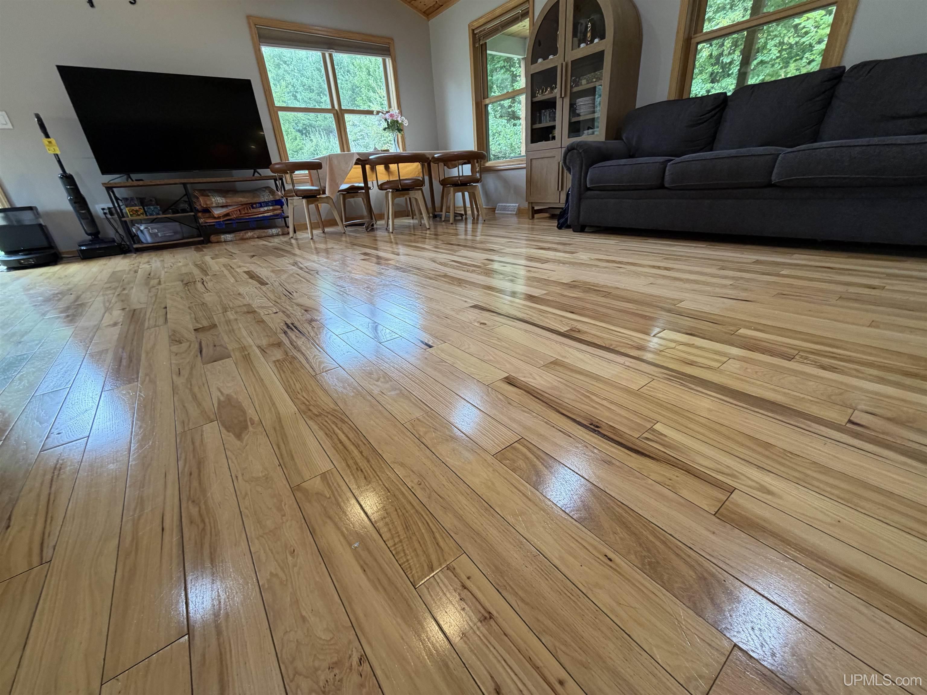 Photo 4 of Single family home for sale at 21584 Chassell Painesdale Rd, Chassell, MI 49916 | MLS# 50220378 | Listing updated on 2026-10-06