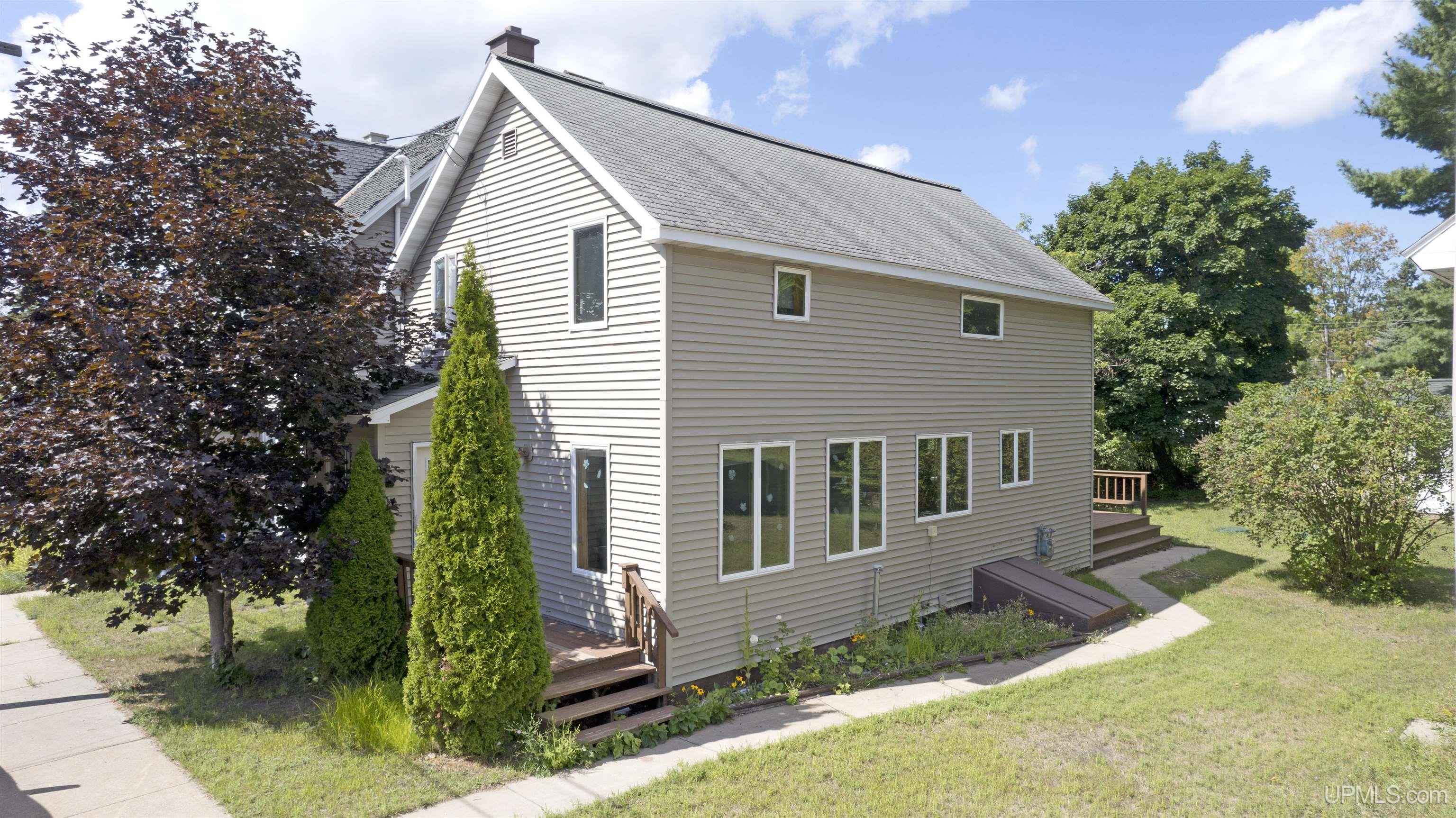 Photo 1 of Single family home for sale at 23258 Fir Ave, Dollar Bay, MI 49922 | MLS# 50220411 | Listing updated on 2026-09-03