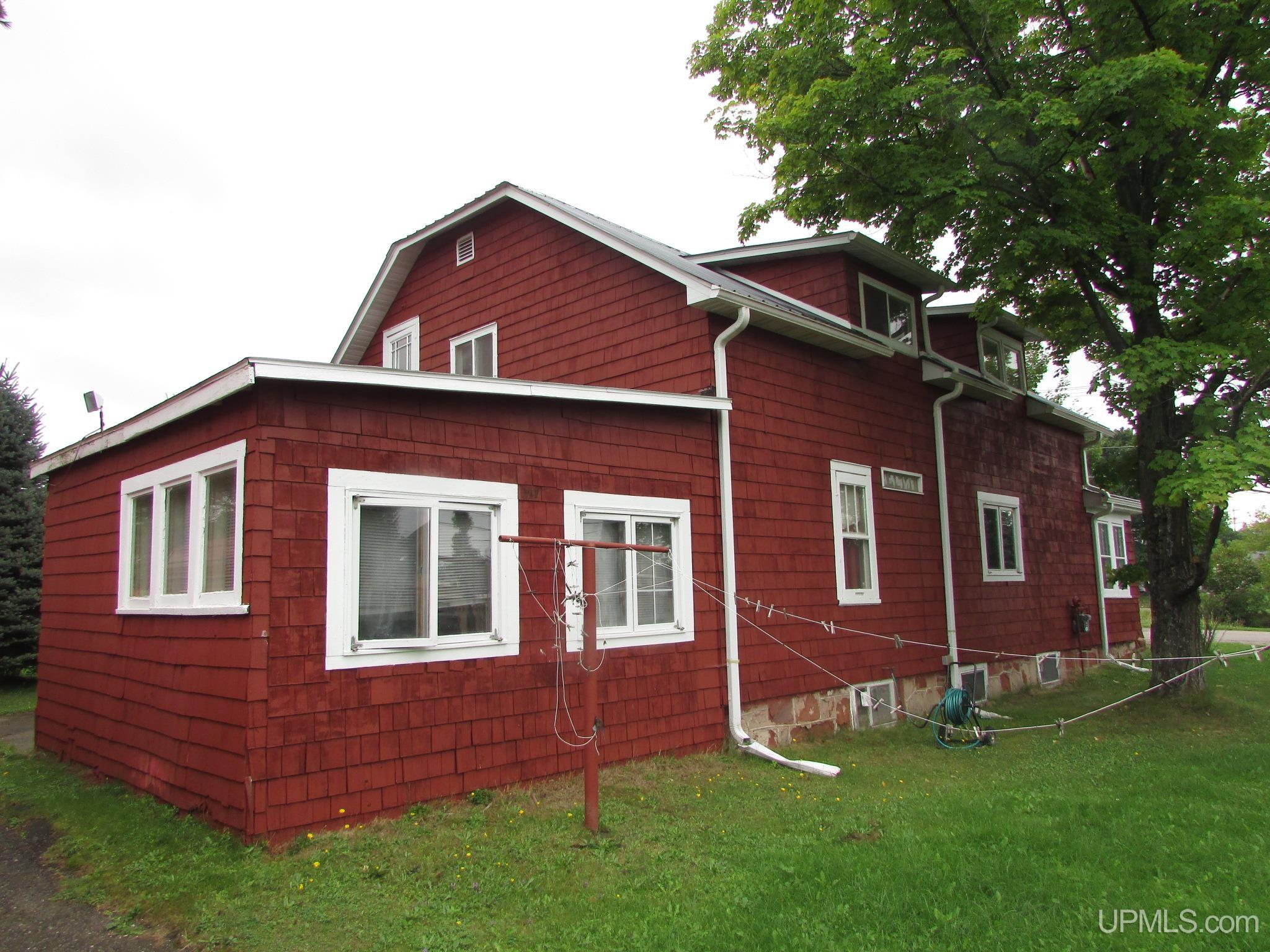Photo 27 of Single family home for sale at 10 W Eastern Ave, Lanse, MI 49946 | MLS# 50220418 | Listing updated on 2026-09-02