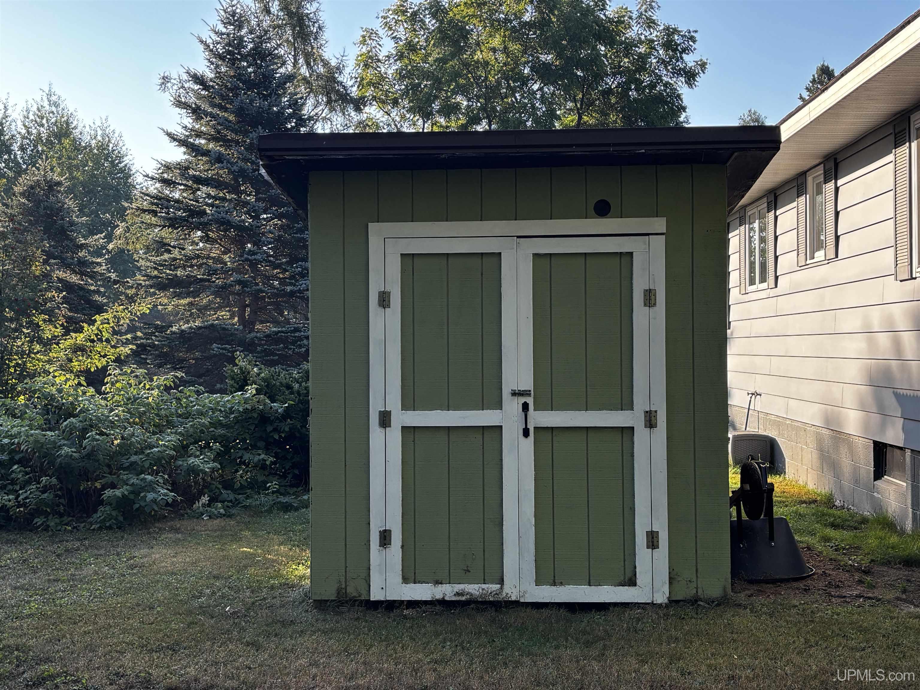 Photo 5 of Single family home for sale at 127 Carriage Ln, Marquette, MI 49855 | MLS# 50220435 | Listing updated on 2026-09-02