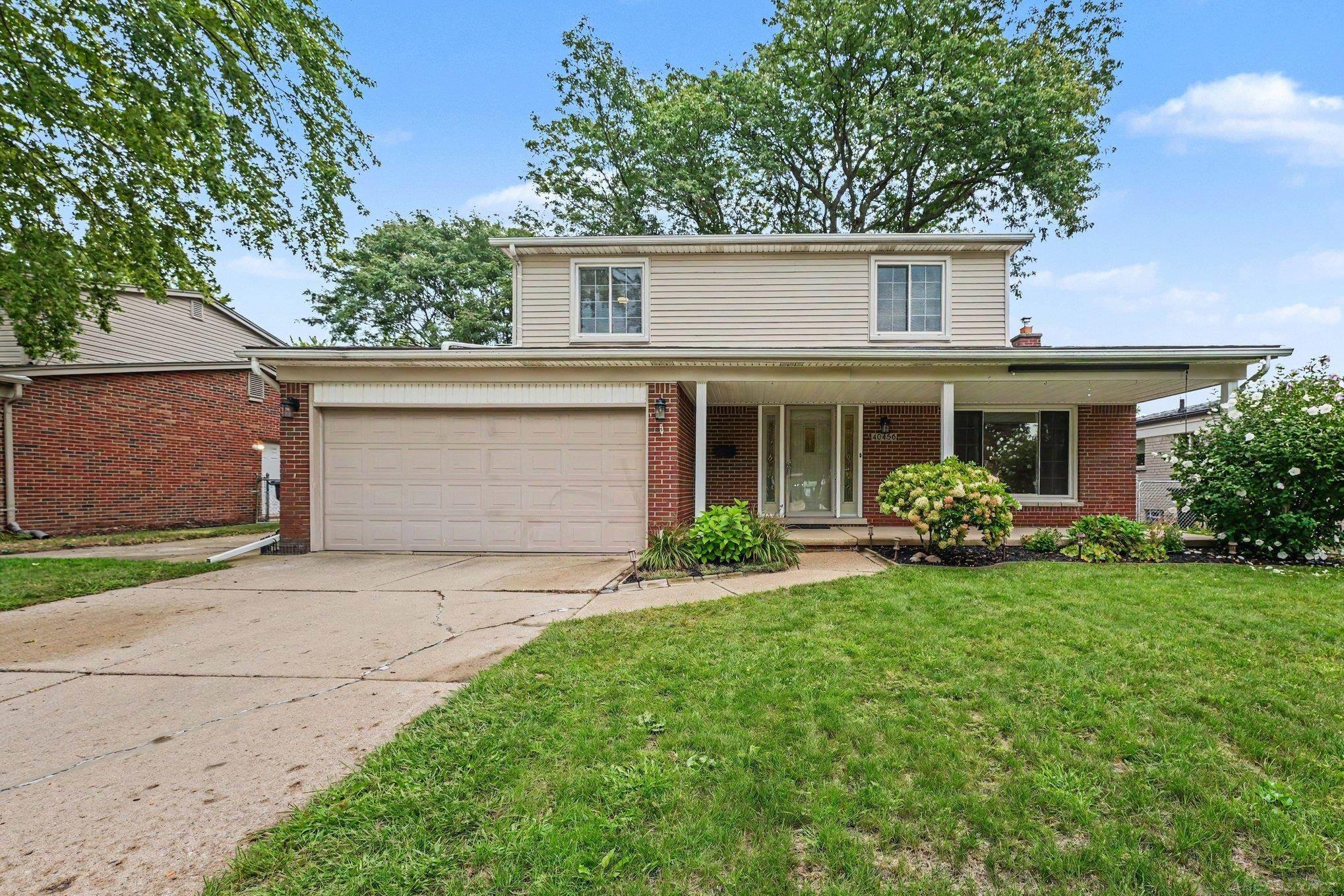 Photo 2 of Single family home for sale at 40456 Meade Pointe Dr, Sterling Heights, MI 48313 | MLS# 50220451 | Listing updated on 2026-09-02