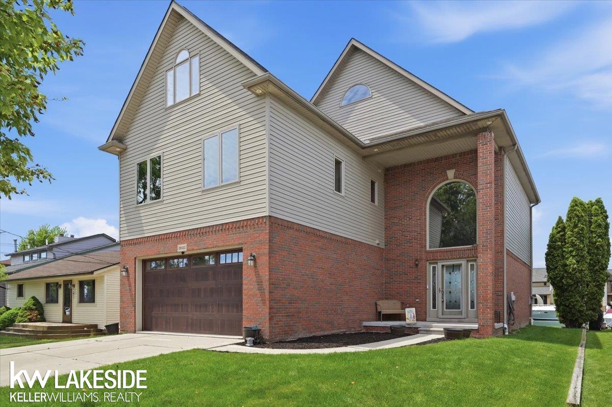 Photo 4 of Single family home for sale at 38823 E Archer Dr, Harrison Township, MI 48045 | MLS# 58050220457 | Listing updated on 2026-09-01