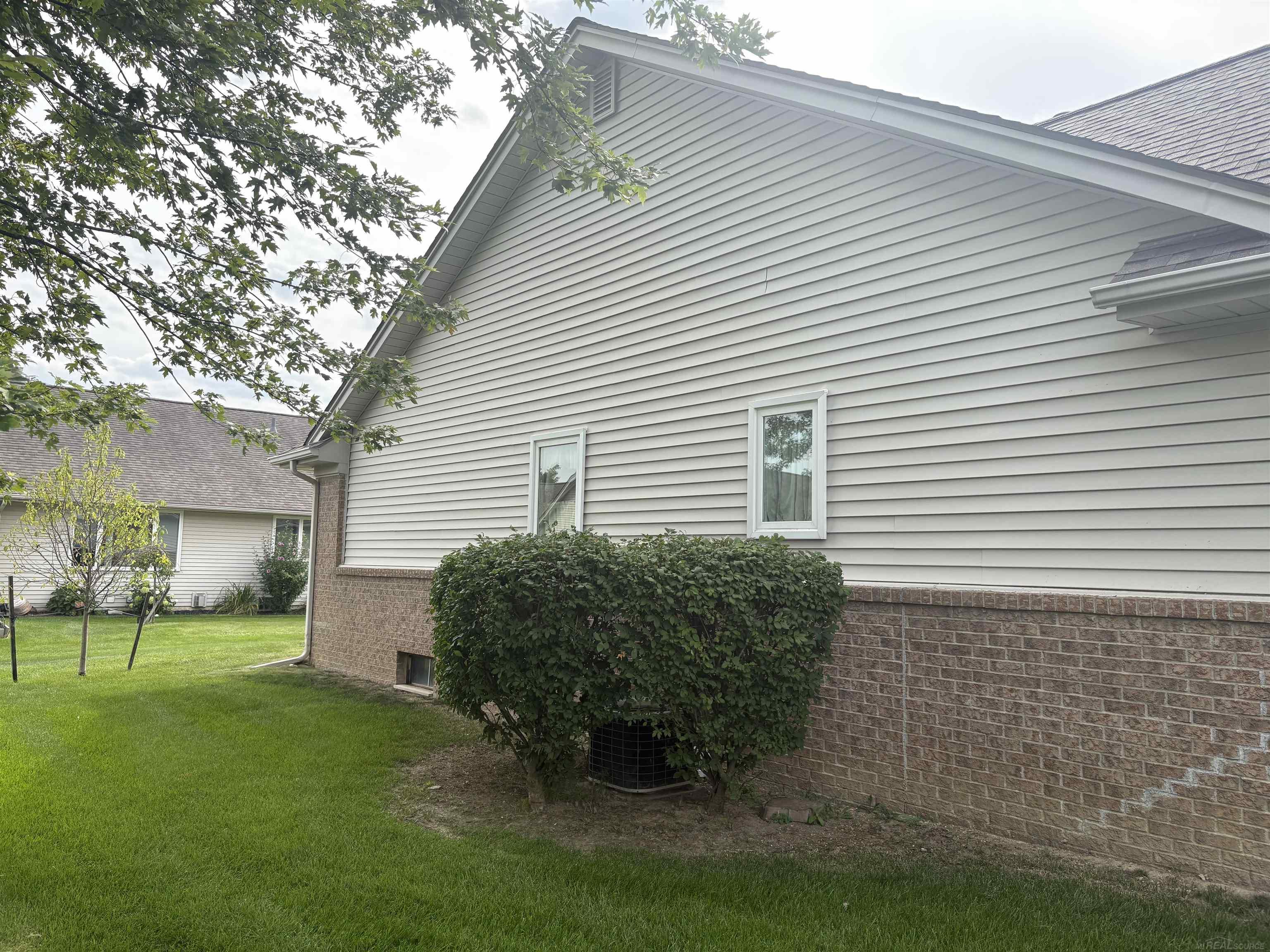 Photo 5 of Condo for sale at 34994 Swan Crk Blvd, Richmond, MI 48062 | MLS# 58050220479 | Listing updated on 2026-09-04