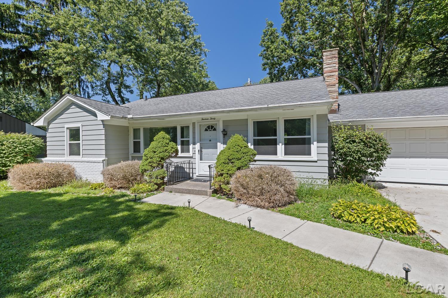 Photo 3 of Single family home for sale at 1330 W Westwood Dr, Adrian, MI 49221 | MLS# 56050220517 | Listing updated on 2026-09-01