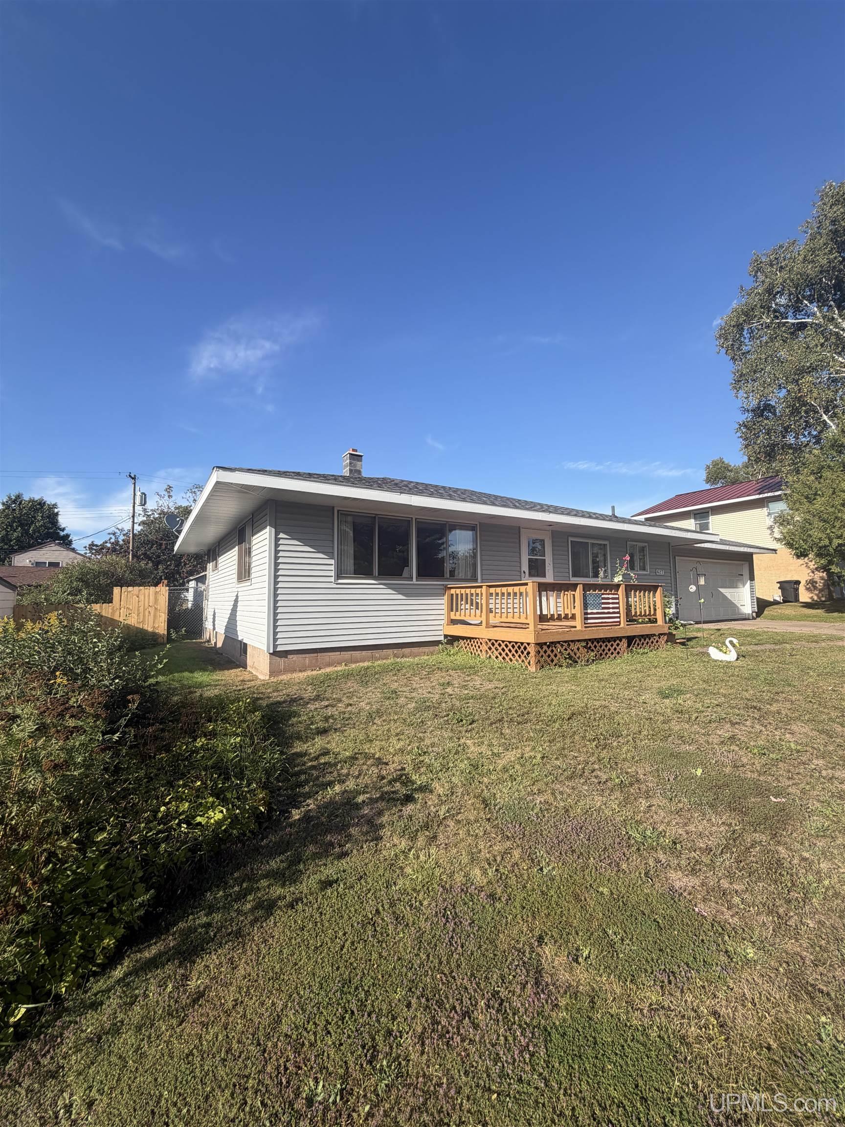 Photo 3 of Single family home for sale at 627 Jopling St, Ishpeming, MI 49849 | MLS# 50220549 | Listing updated on 2026-09-02