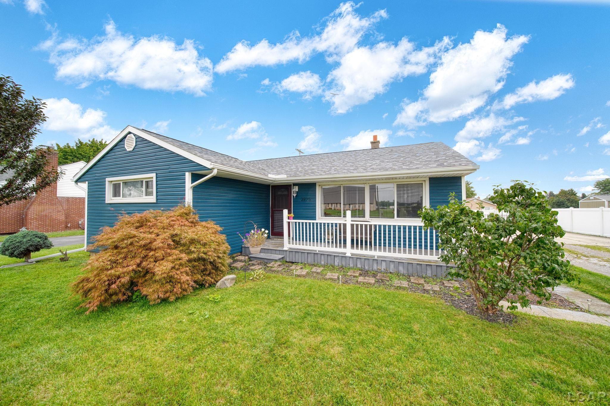 Photo 3 of Single family home for sale at 2975 Airport Rd, Adrian, MI 49221 | MLS# 56050220616 | Listing updated on 2026-09-02