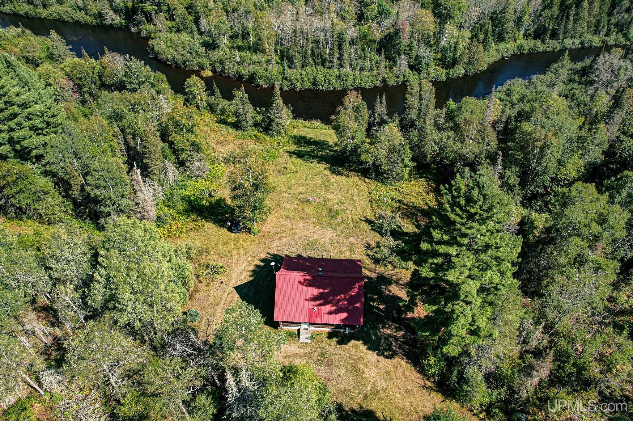 Photo 2 of Single family home for sale at 210 Pond Rd, Iron River, MI 49935 | MLS# 50220647 | Listing updated on 2026-09-02
