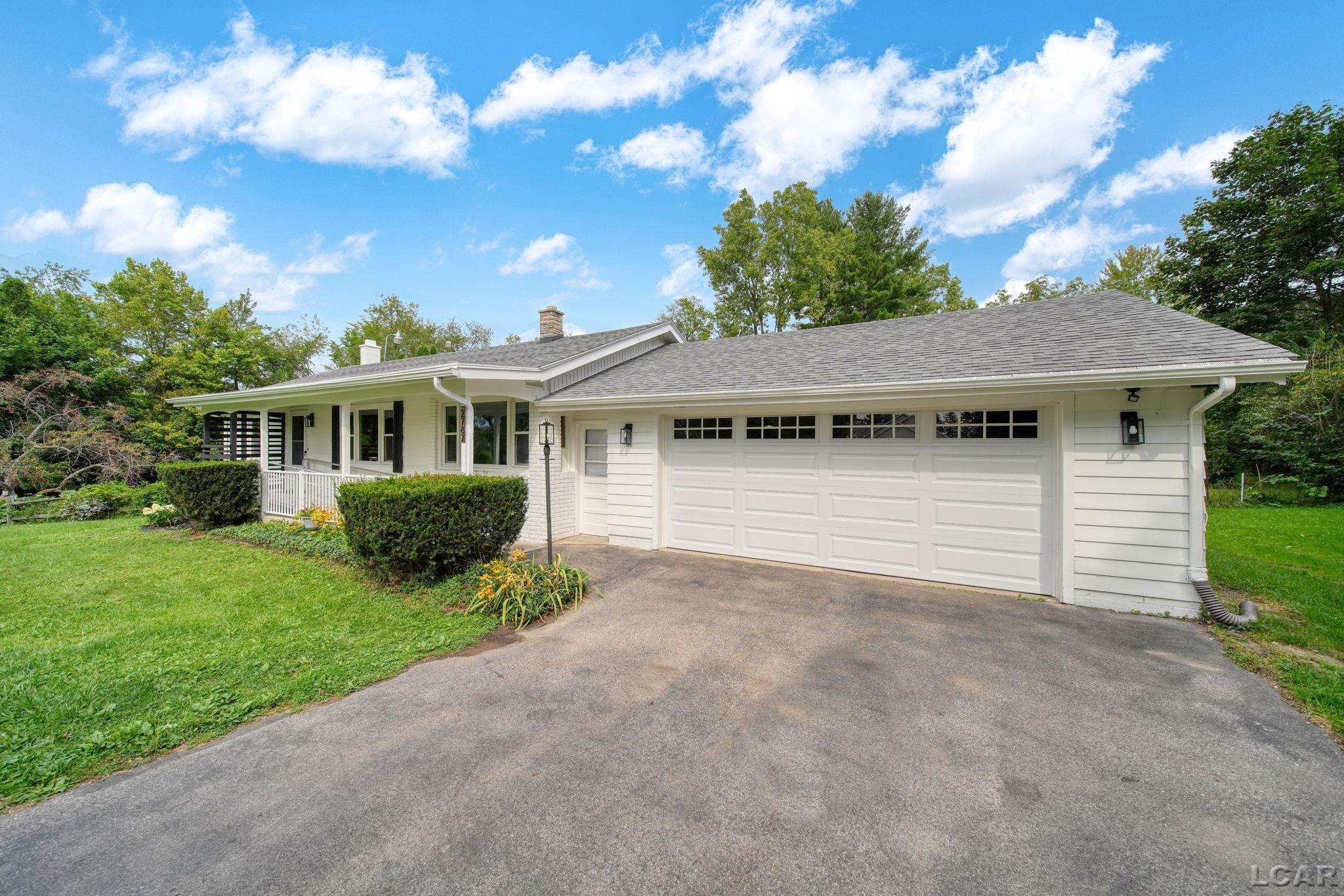 Photo 2 of Single family home for sale at 2787 Lenawee Hills Hwy, Adrian, MI 49221 | MLS# 56050220648 | Listing updated on 2026-09-03