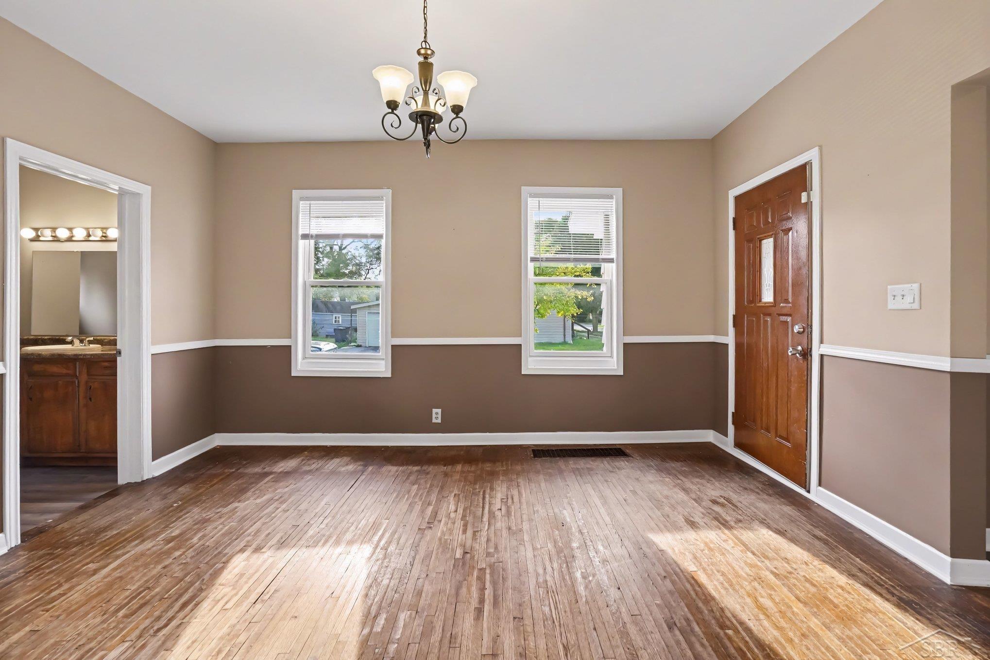 Photo 5 of Single family home for sale at 700 24th Street, Bay City, MI 48708 | MLS# 61050220668 | Listing updated on 2026-09-03