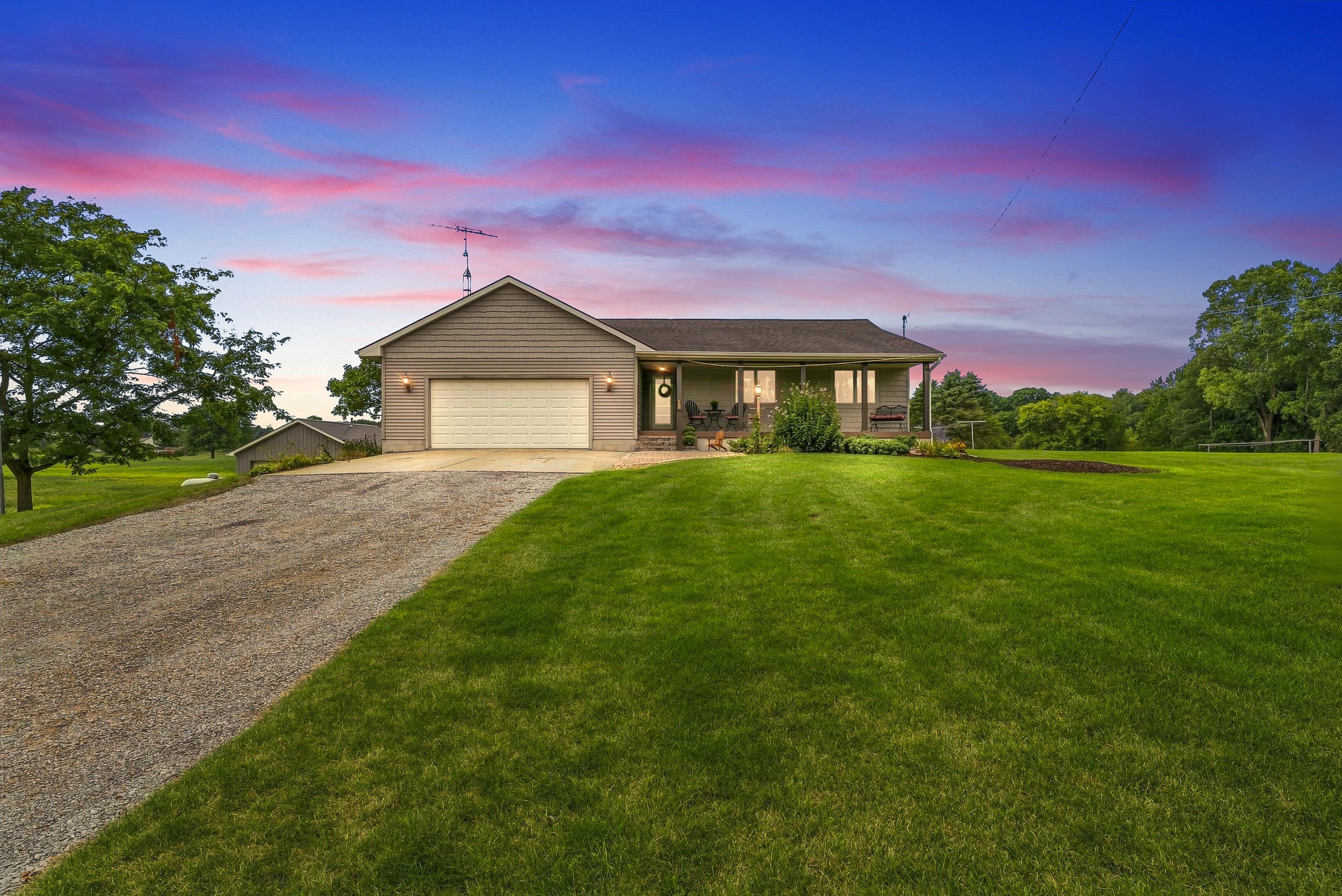 Photo 1 of Sale Pending at 2436 S Henderson Rd, Davison, MI 48423 | MLS# 5050220672 | Listing updated on 2026-09-29