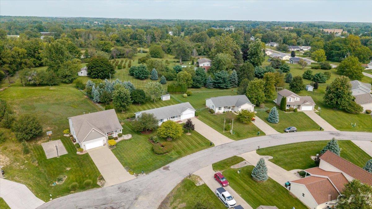 Photo 33 of Single family home for sale at 1958 Burning Bush Ct, Adrian, MI 49221 | MLS# 50220702 | Listing updated on 2026-09-03