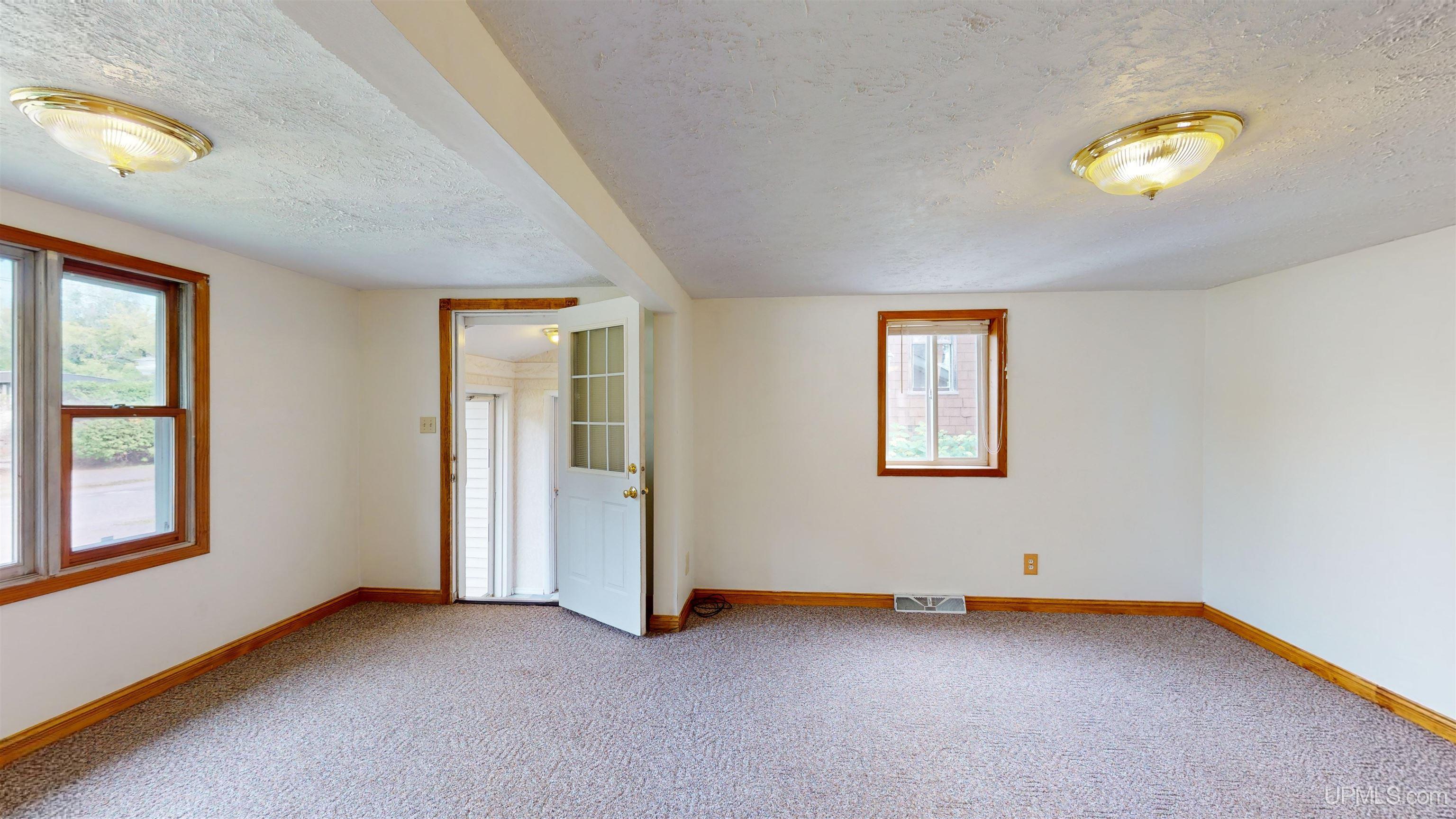 Photo 5 of Single family home for sale at 23433 Elm Ave, Dollar Bay, MI 49922 | MLS# 50220711 | Listing updated on 2026-09-04