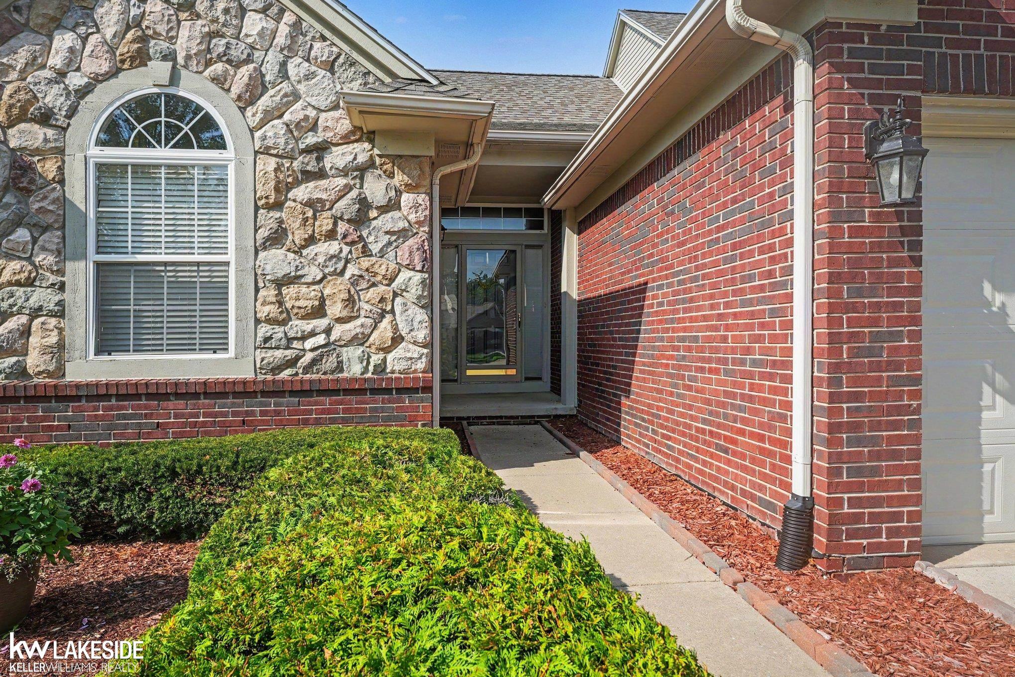Photo 4 of Condo for sale at 52843 Sable Dr, Macomb, MI 48042 | MLS# 58050220722 | Listing updated on 2026-09-04