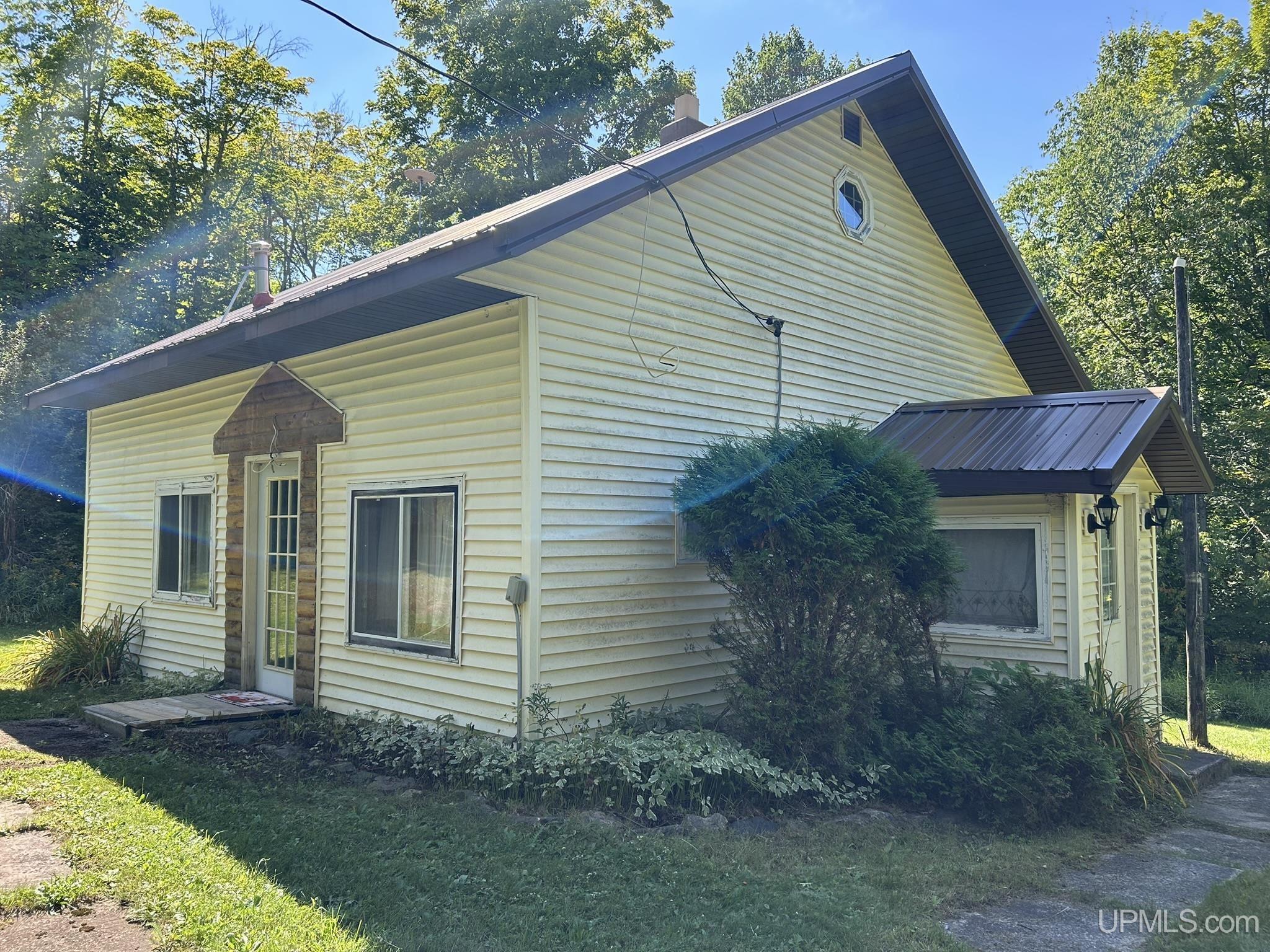 Photo 2 of Single family home for sale at 539 Dalton Rd, Skandia, MI 49885 | MLS# 50220728 | Listing updated on 2026-09-03