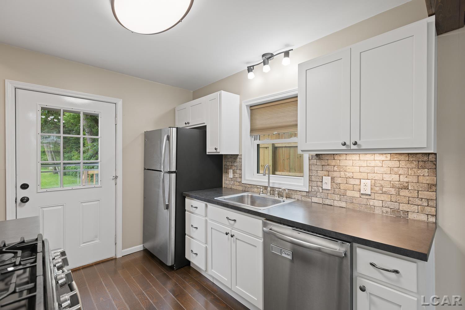 Photo 5 of Single family home for sale at 3435 N Adrian Hwy, Adrian, MI 49221 | MLS# 56050220771 | Listing updated on 2026-09-03