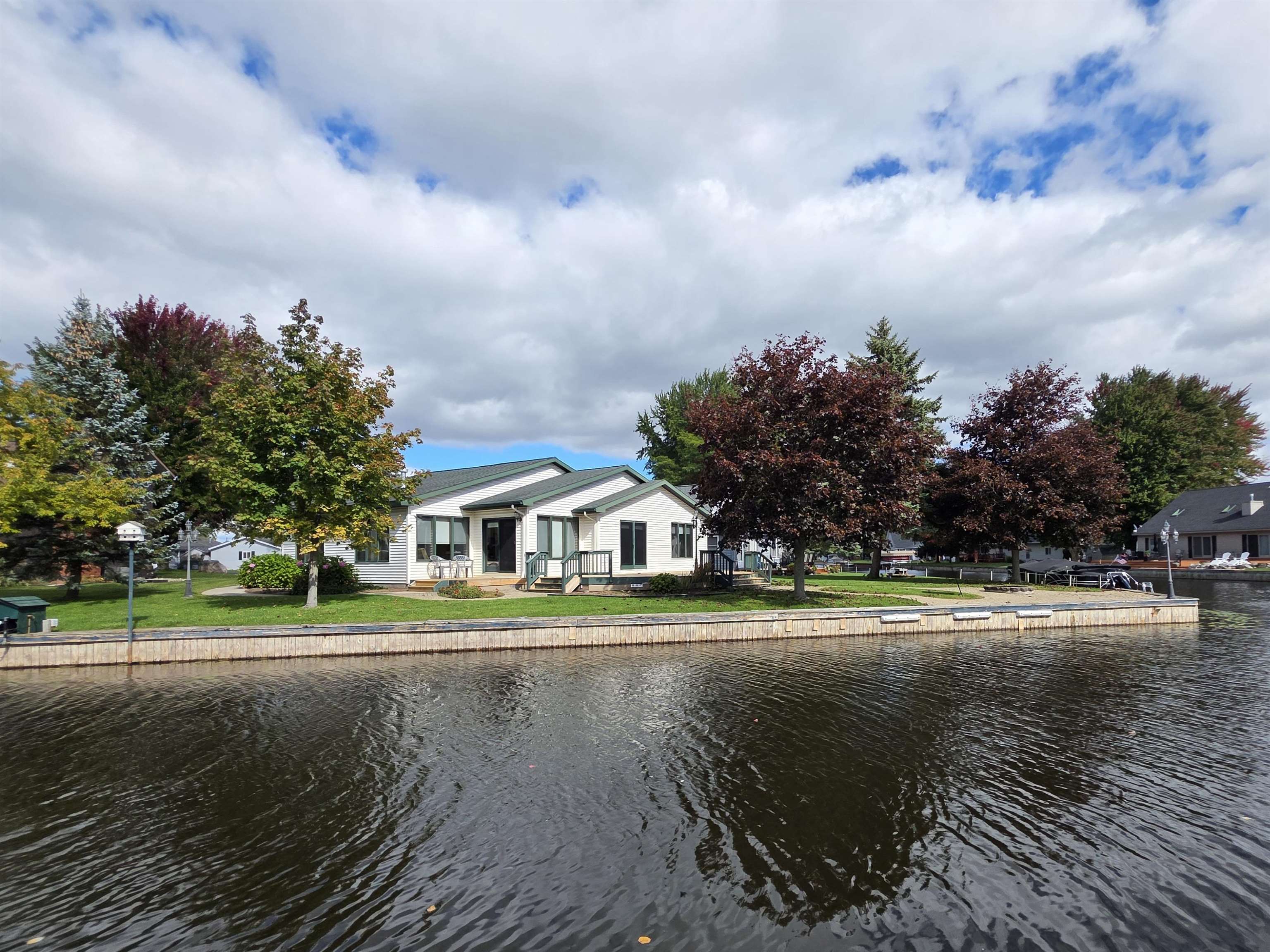 Photo 2 of Single family home for sale at 119 Pocahontas Trl, Prudenville, MI 48651 | MLS# 50220801 | Listing updated on 2026-10-06