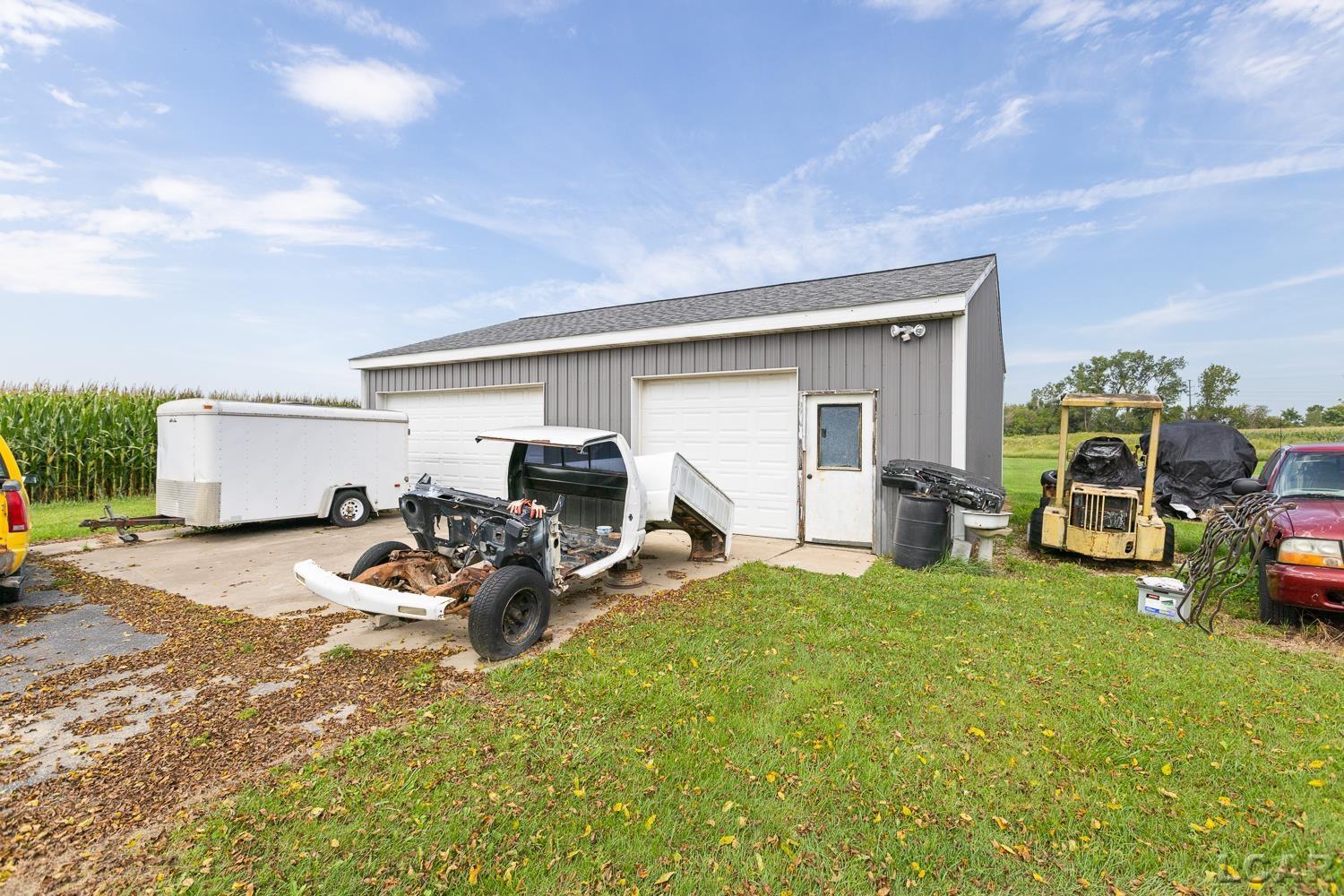 Photo 2 of Single family home for sale at 19920 Libstaff Rd, Dundee, MI 48131 | MLS# 56050220804 | Listing updated on 2026-09-14