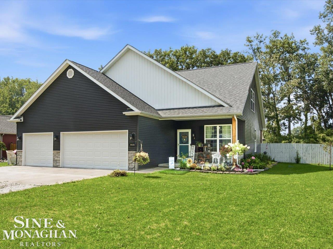 Photo 2 of Single family home for sale at 9400 Folkert Rd, Clay, MI 48001 | MLS# 58050220837 | Listing updated on 2026-09-14
