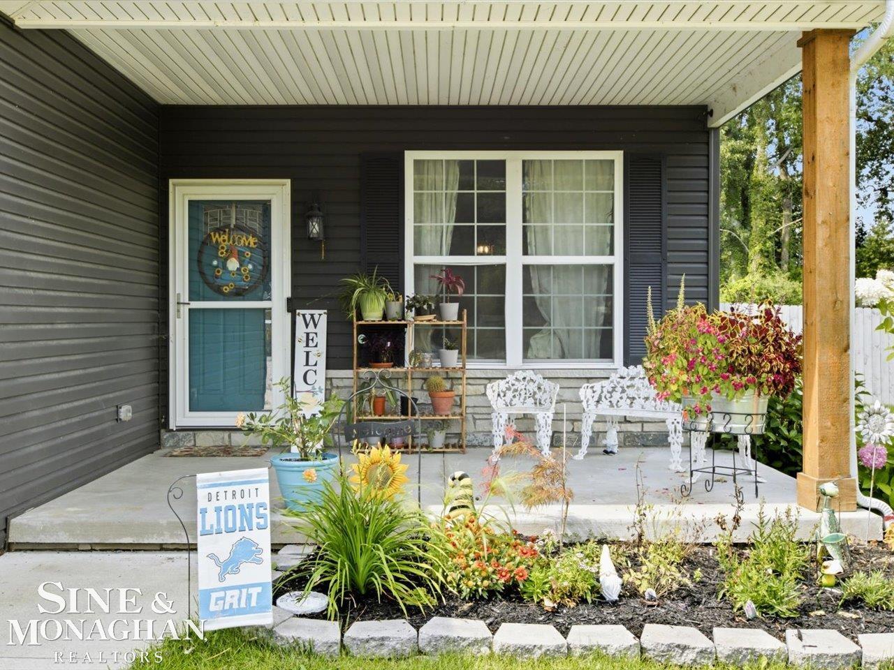 Photo 3 of Single family home for sale at 9400 Folkert Rd, Clay, MI 48001 | MLS# 58050220837 | Listing updated on 2026-09-14