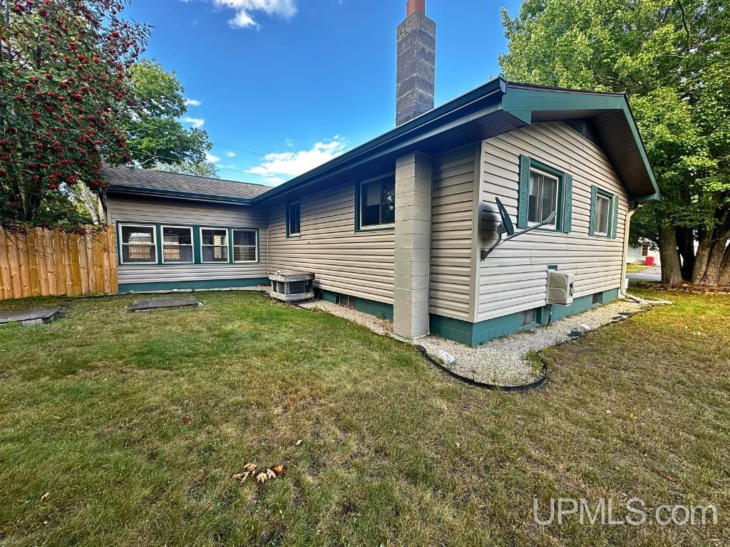 Photo 5 of Single family home for sale at 367 N Adams St, Gwinn, MI 49841 | MLS# 50220840 | Listing updated on 2026-09-04