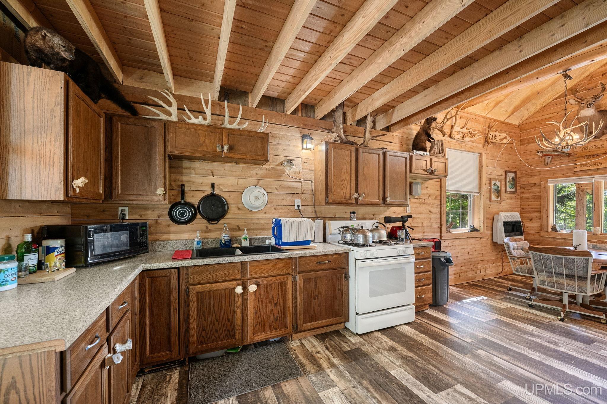 Photo 4 of Single family home for sale at 41510 Wolf Lake Rd, Champion, MI 49814 | MLS# 50220887 | Listing updated on 2026-09-05