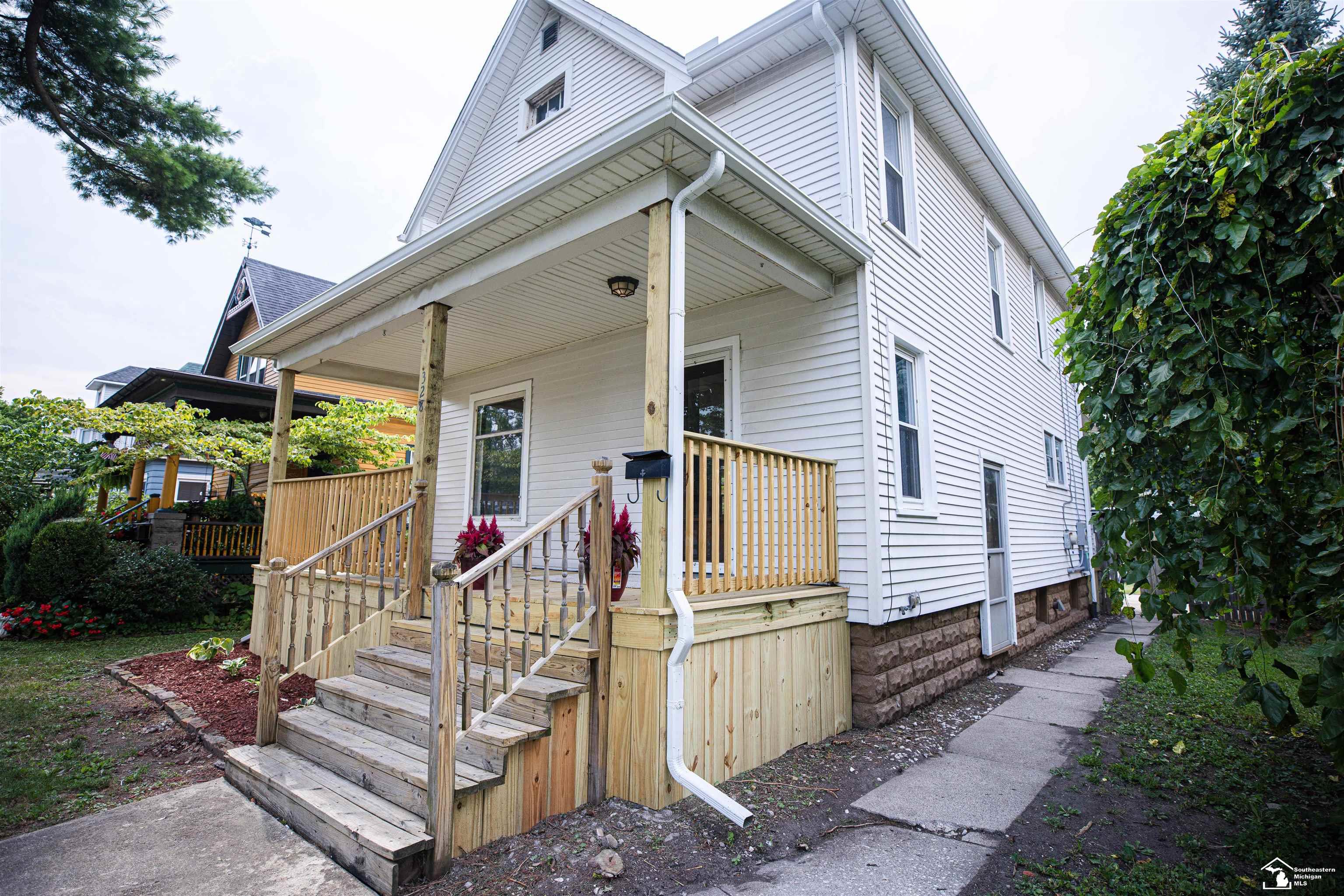 Photo 2 of Single family home for sale at 328 Union St, Monroe, MI 48161 | MLS# 50220944 | Listing updated on 2026-09-05
