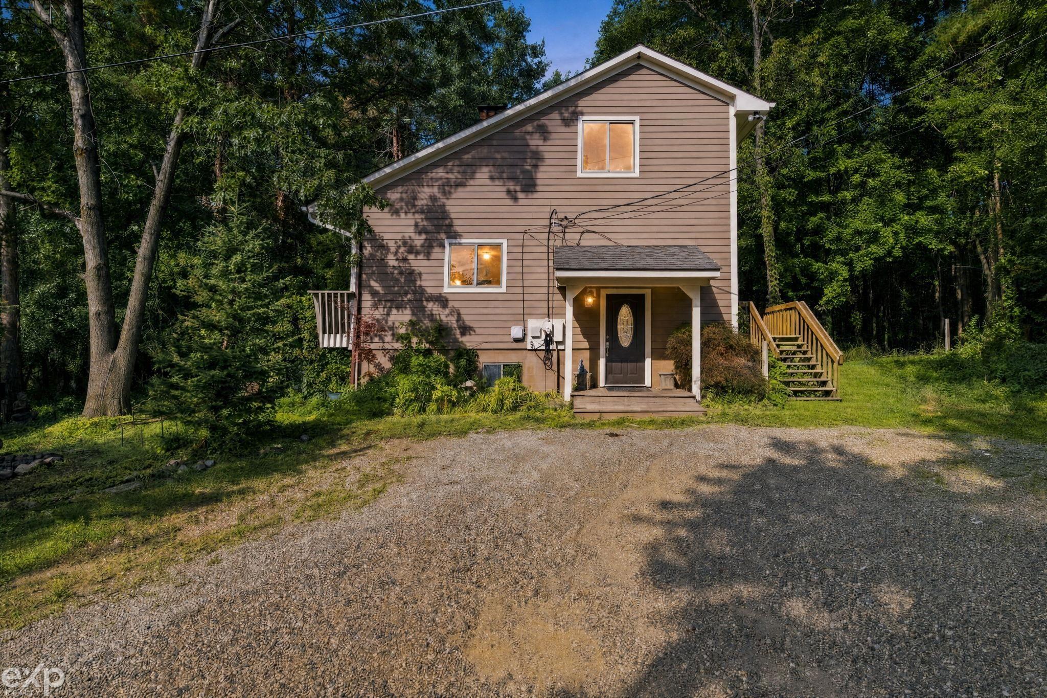 Photo 1 of Single family home for sale at 535 Goldengate St, Lake Orion, MI 48362 | MLS# 50220952 | Listing updated on 2026-09-05