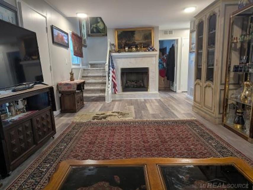 Photo 4 of Single family home for sale at 47546 Roland St, Shelby Township, MI 48317 | MLS# 58050220958 | Listing updated on 2026-09-05