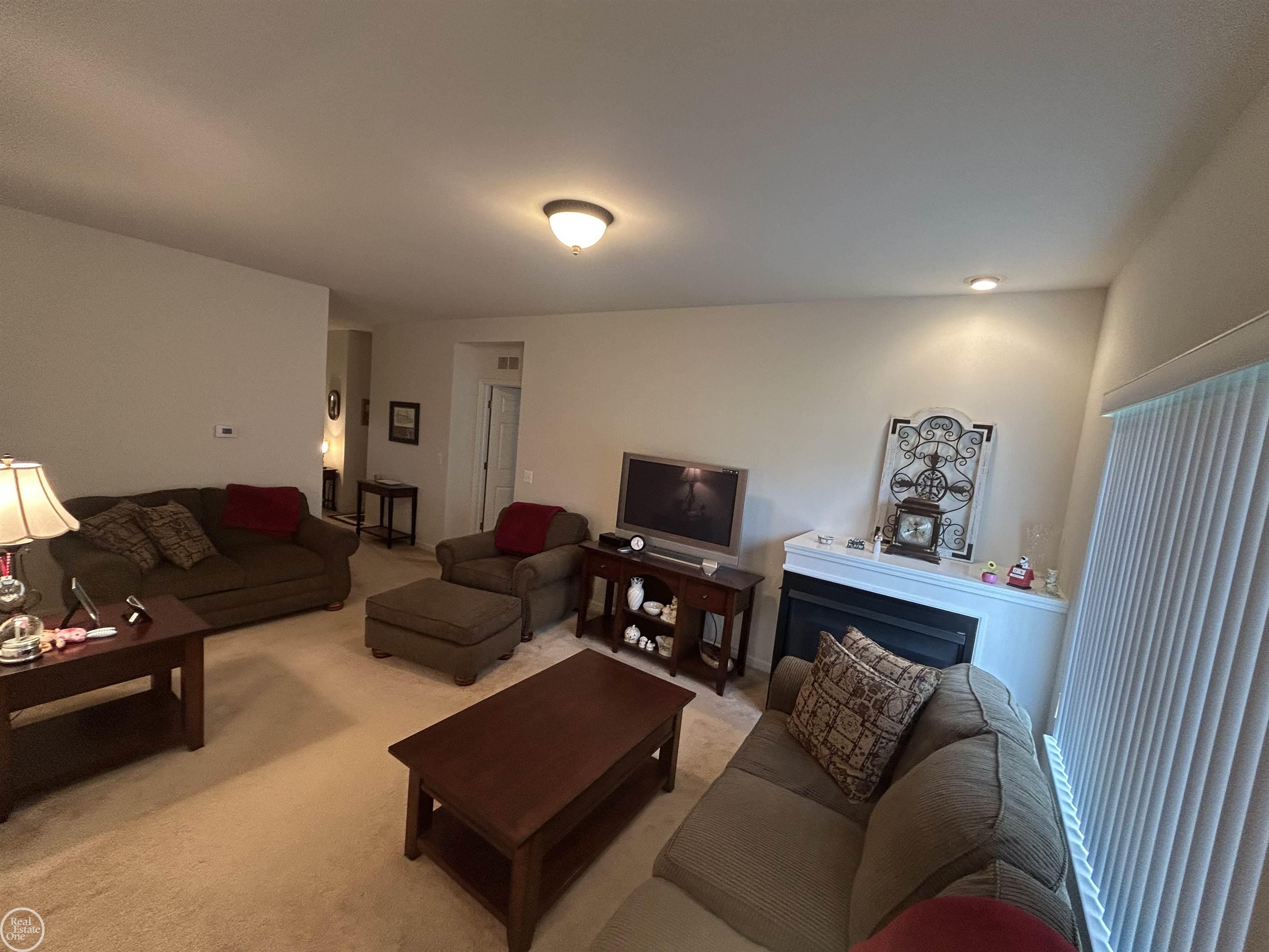 Photo 3 of Condo for sale at 2078 Monarch Dr, Shelby Township, MI 48316 | MLS# 58050220978 | Listing updated on 2026-09-06