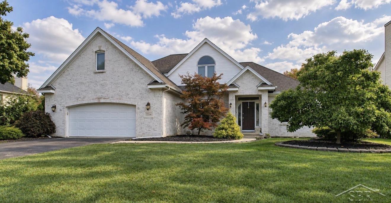 Photo 1 of Single family home for sale at 7254 Hidden Ln Ct, Lambertville, MI 48144 | MLS# 61050220995 | Listing updated on 2026-09-29