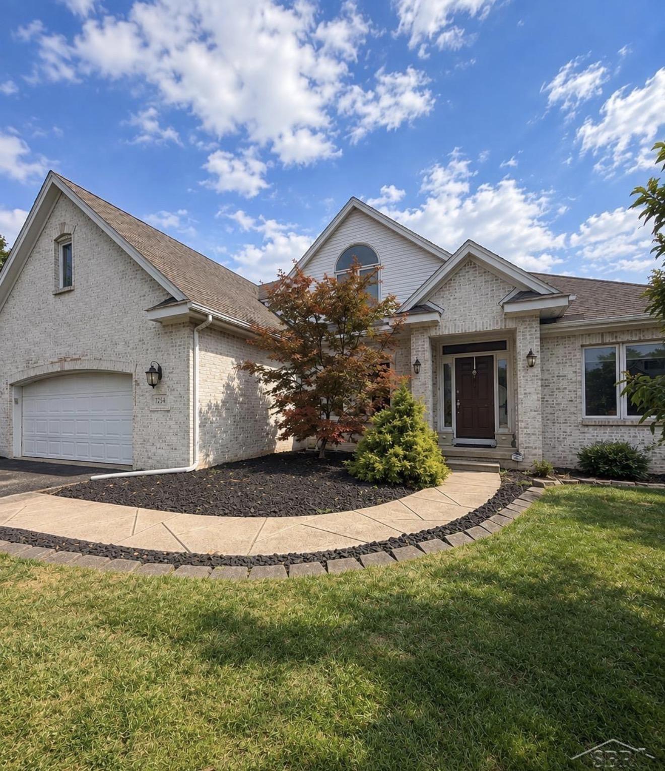 Photo 2 of Single family home for sale at 7254 Hidden Ln Ct, Lambertville, MI 48144 | MLS# 61050220995 | Listing updated on 2026-09-29
