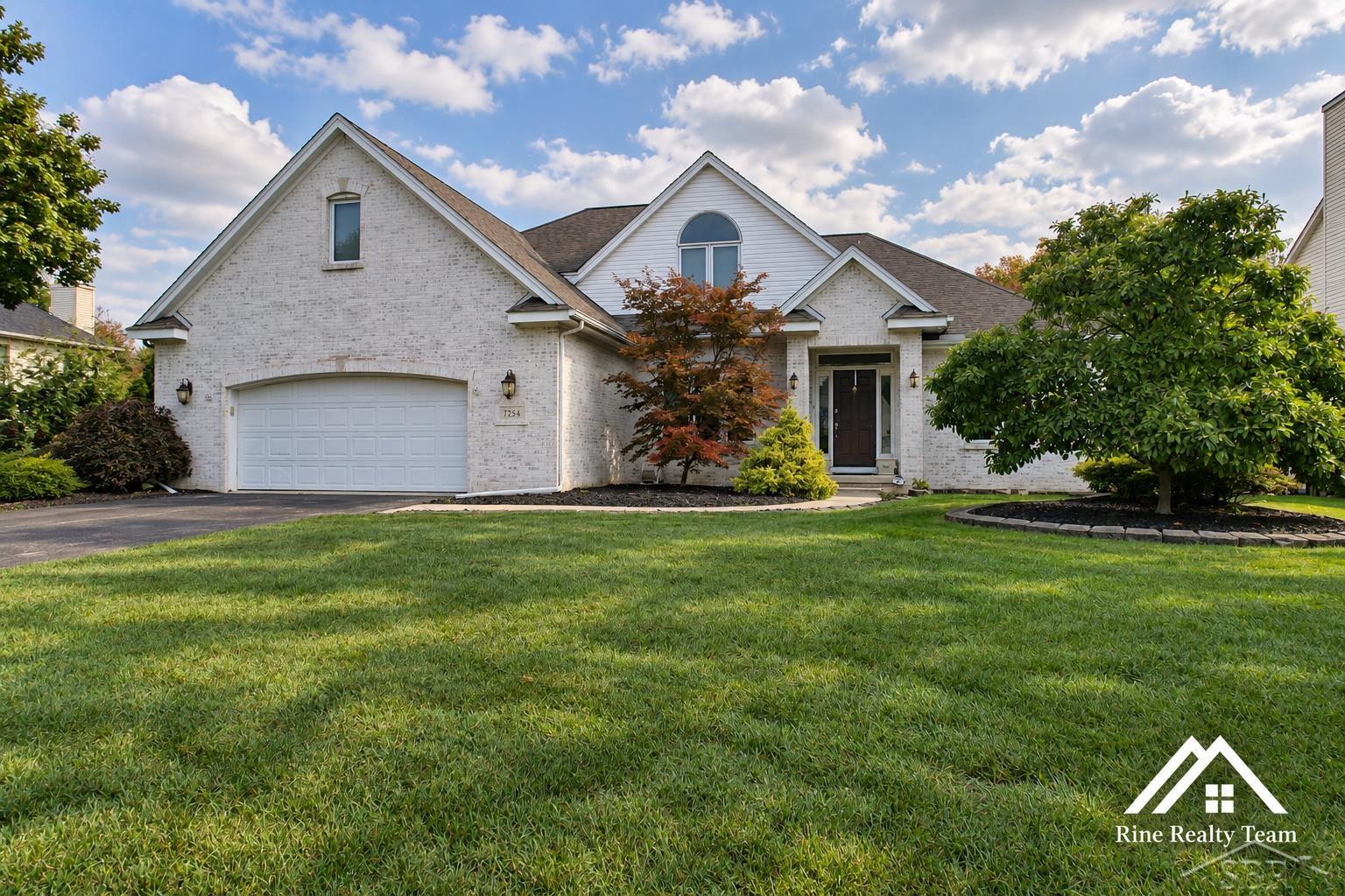 Photo 2 of Single family home for sale at 7254 Hidden Ln Ct, Lambertville, MI 48144 | MLS# 50220995 | Listing updated on 2026-09-07