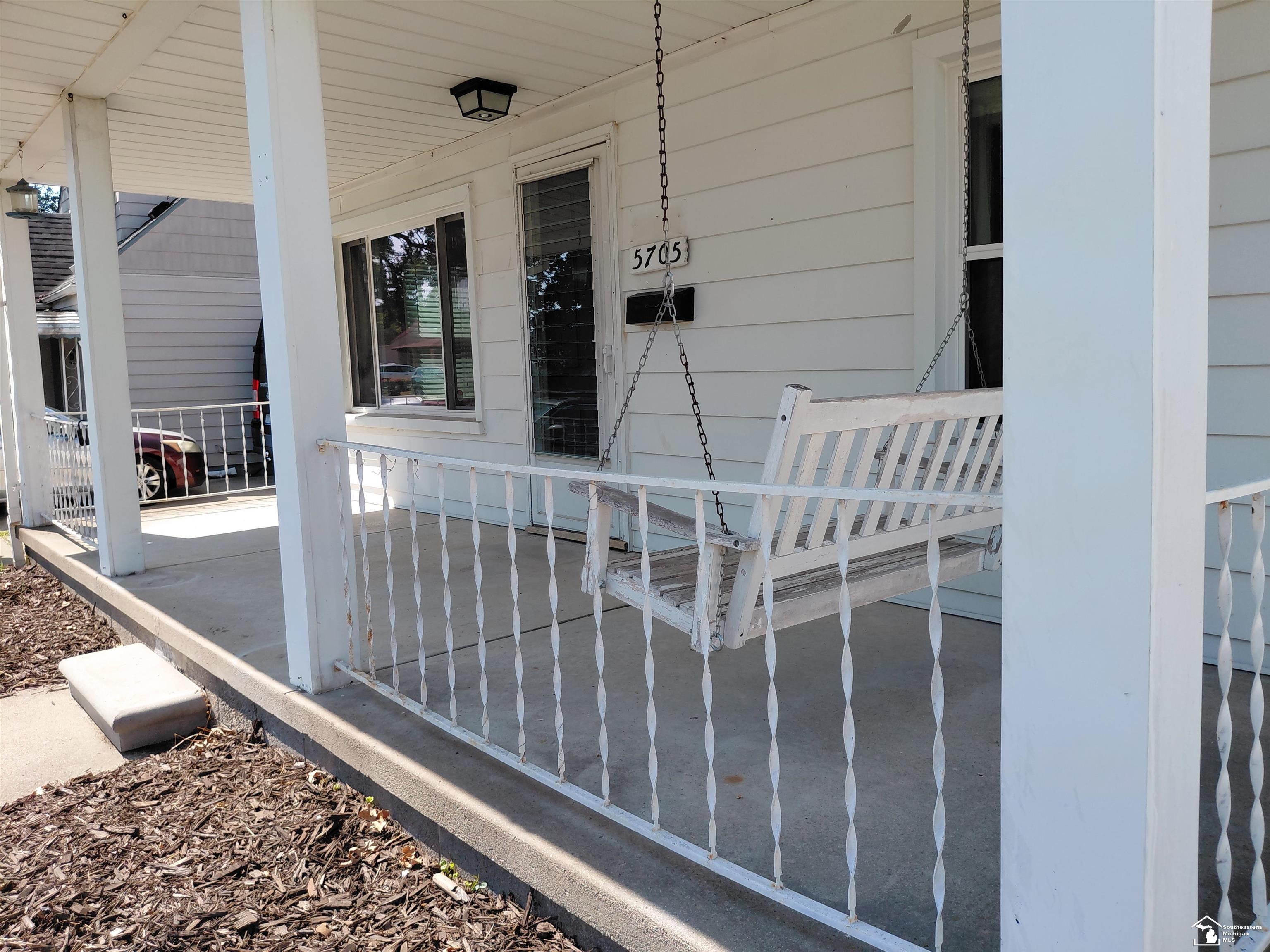 Photo 18 of Single family home for sale at 5705 N Vernon St, Dearborn Heights, MI 48127 | MLS# 57050220998 | Listing updated on 2026-09-07