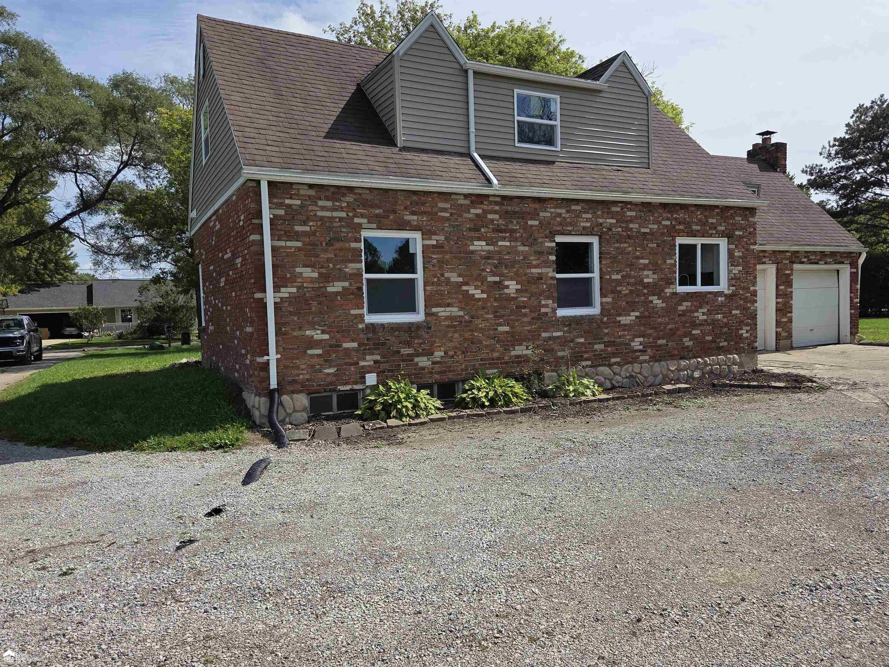 Photo 3 of Single family home for sale at 1491 Iva St, Burton, MI 48509 | MLS# 5050221038 | Listing updated on 2026-09-16