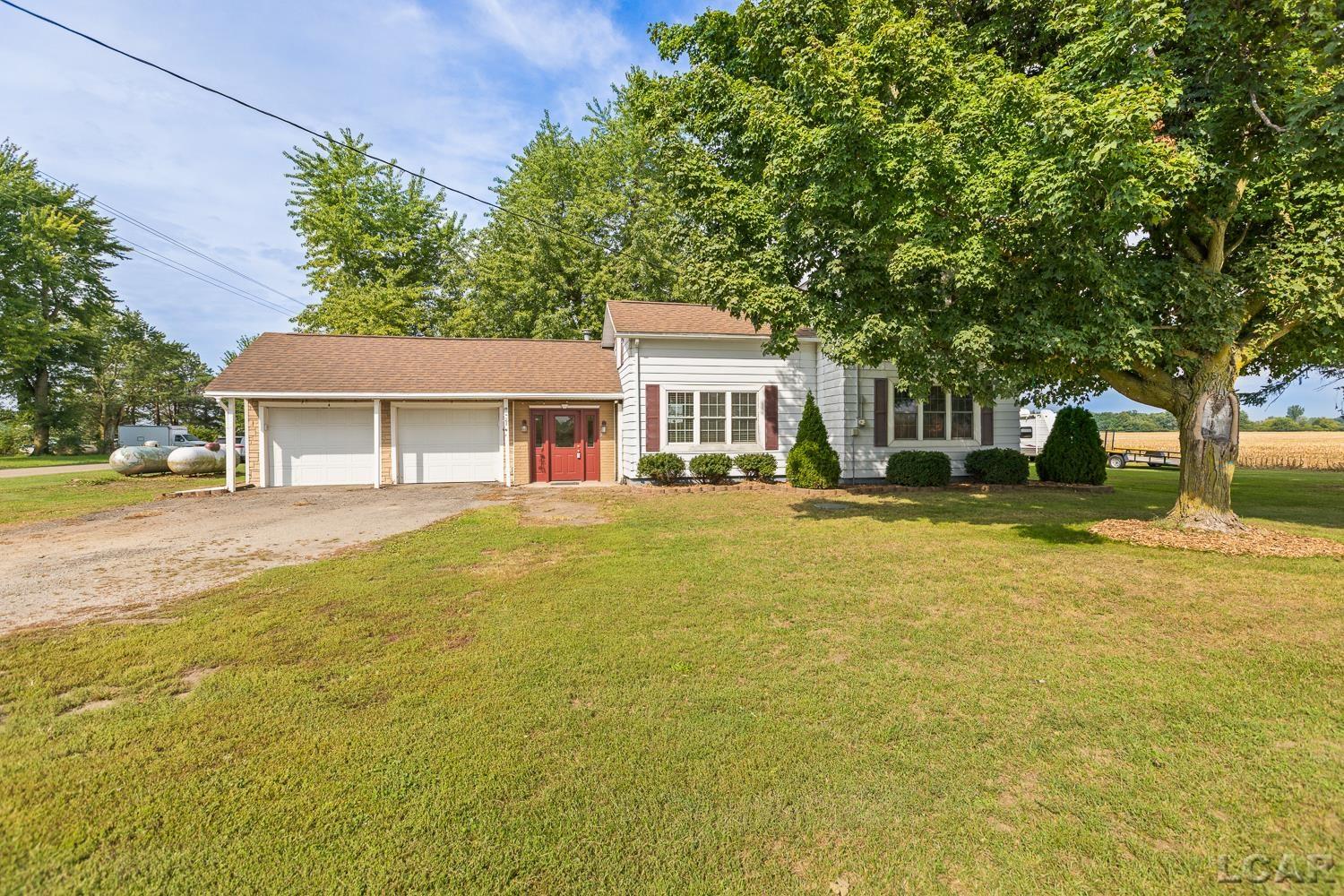 Photo 3 of Single family home for sale at 8416 Seneca Hwy, Morenci, MI 49256 | MLS# 56050221123 | Listing updated on 2026-09-26