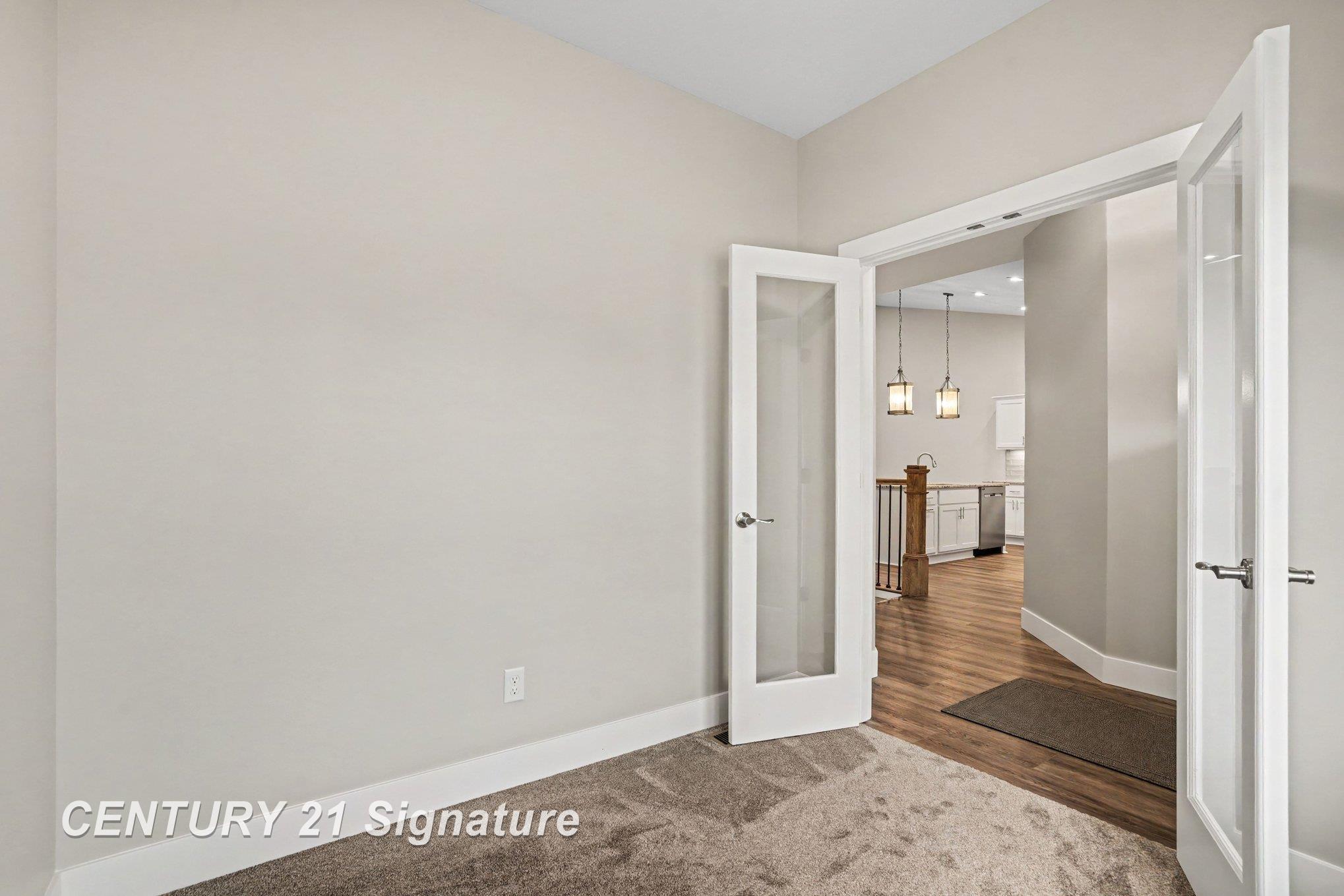 Photo 4 of Condo for sale at 4164 Woodburn Ct, Saginaw Charter Township Saginaw, MI 48603 | MLS# 61050221226 | Listing updated on 2026-10-04