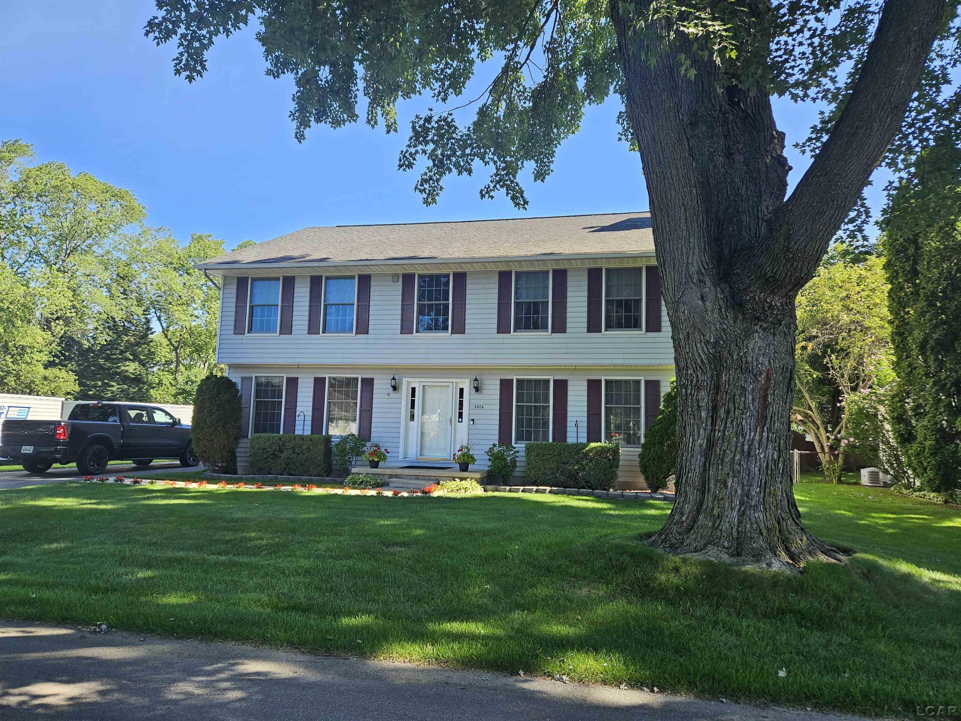 Photo 2 of Single family home for sale at 2825 5th Street, Monroe, MI 48162 | MLS# 56050221305 | Listing updated on 2026-10-05