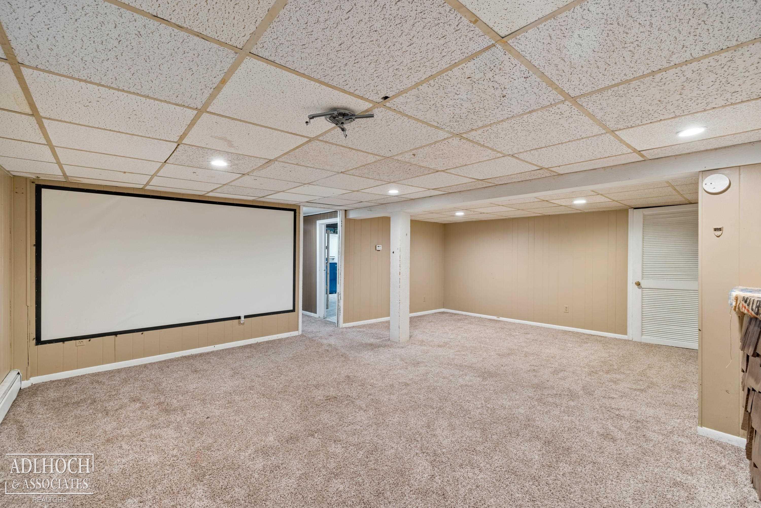 627 Washington