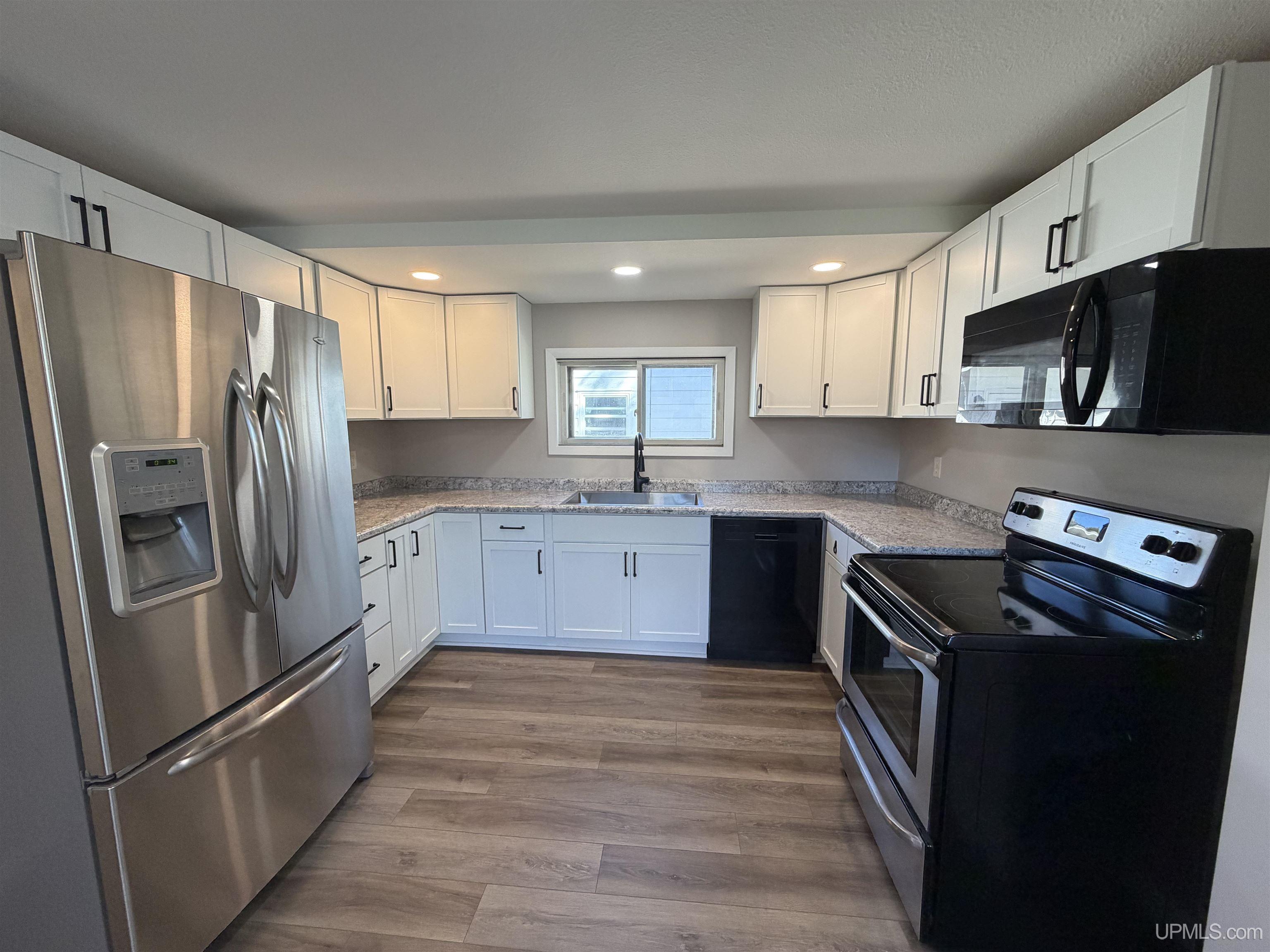 Photo 1 of Single family home for sale at 609 N 18th Street, Escanaba, MI 49829 | MLS# 50221387 | Listing updated on 2026-09-15